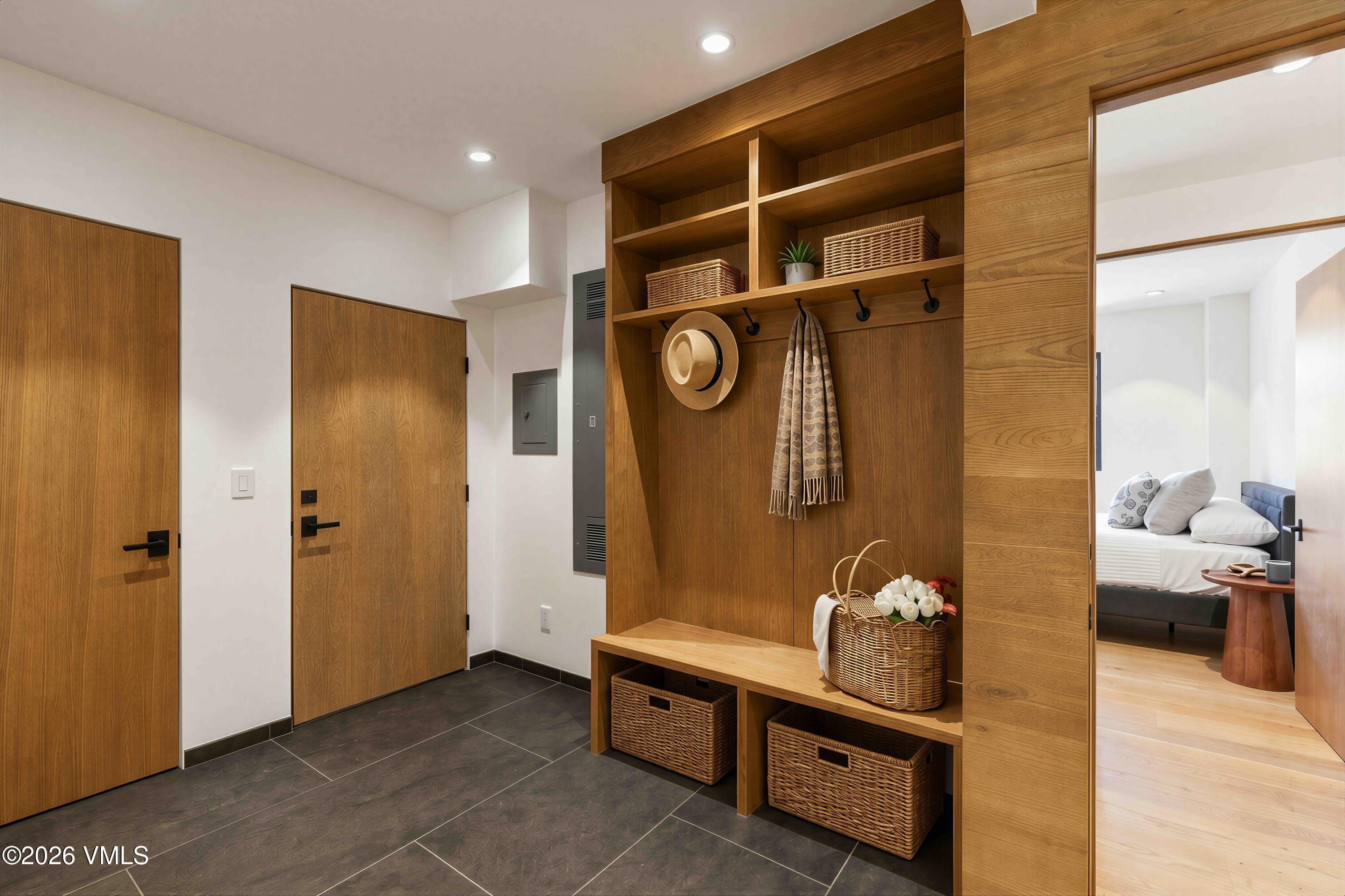 137 Benchmark Road