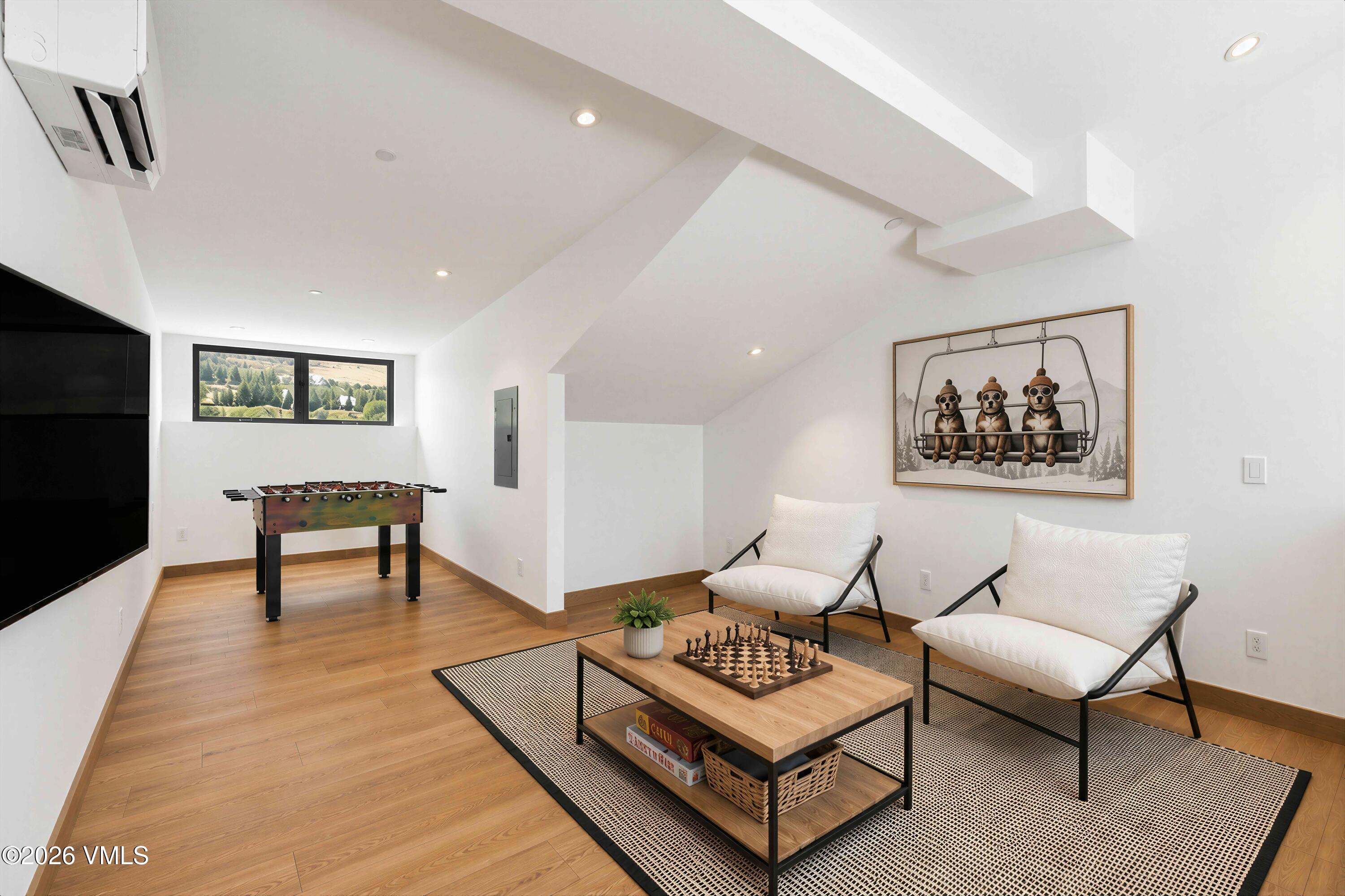 137 Benchmark Road