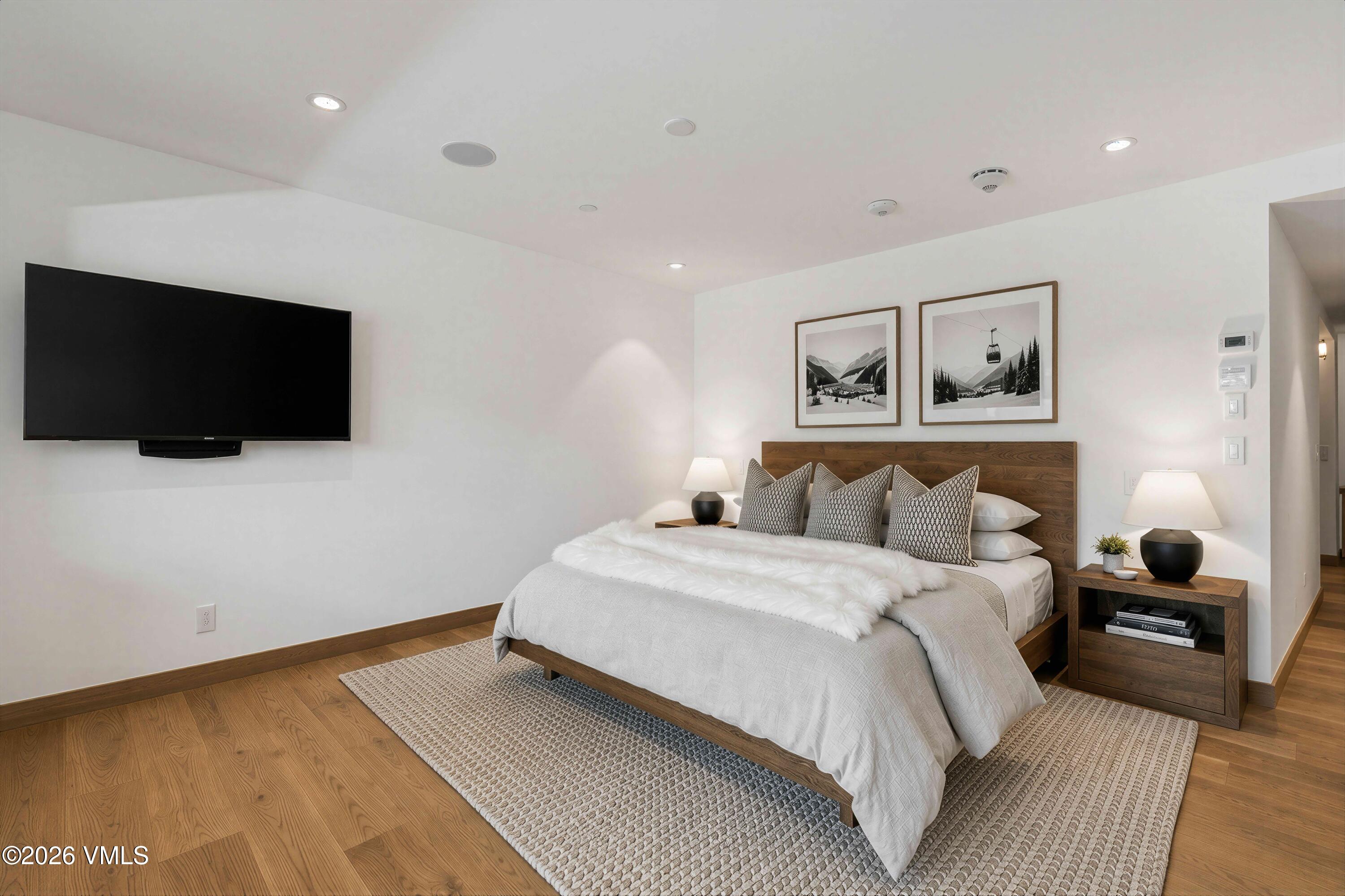 137 Benchmark Road