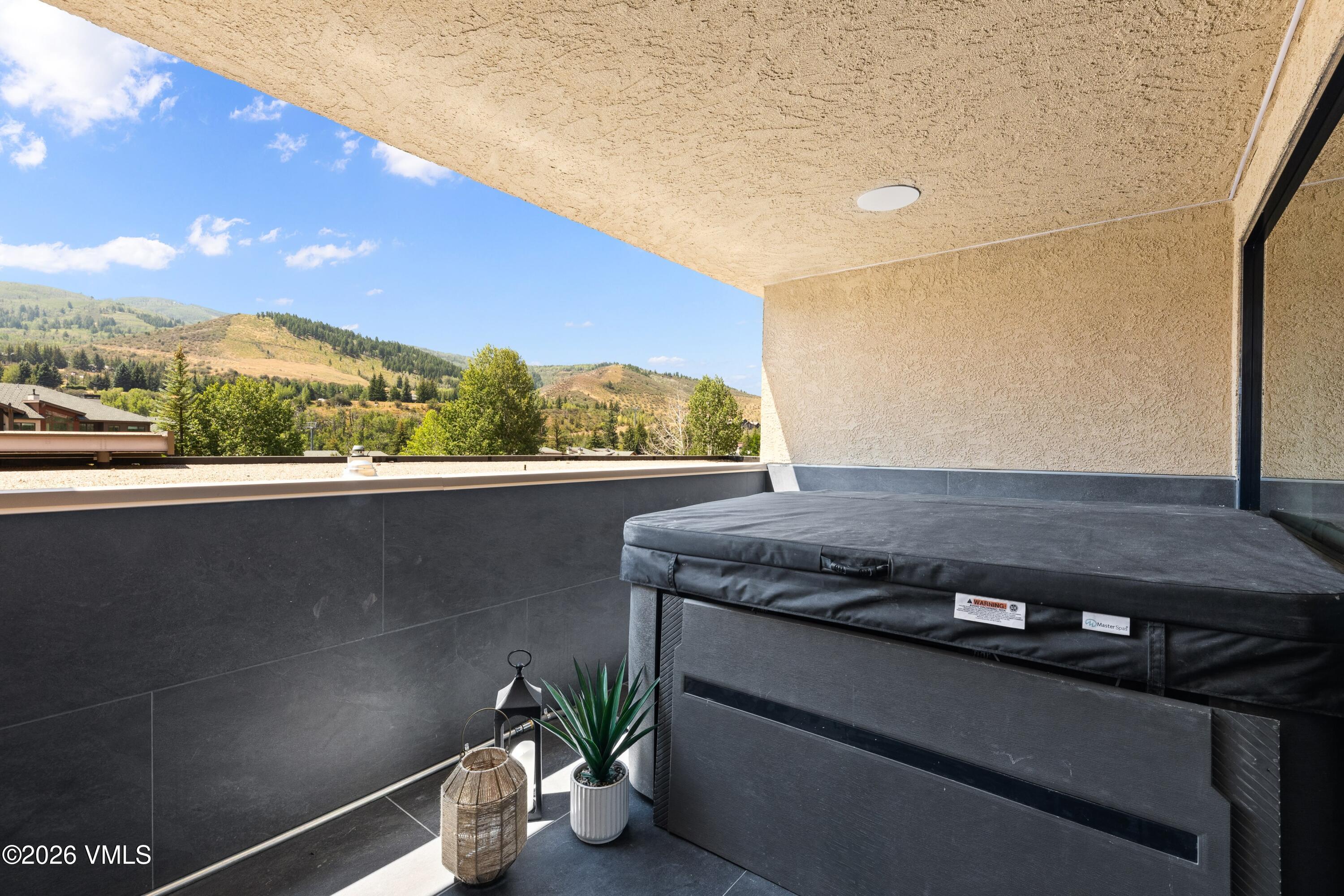 137 Benchmark Road