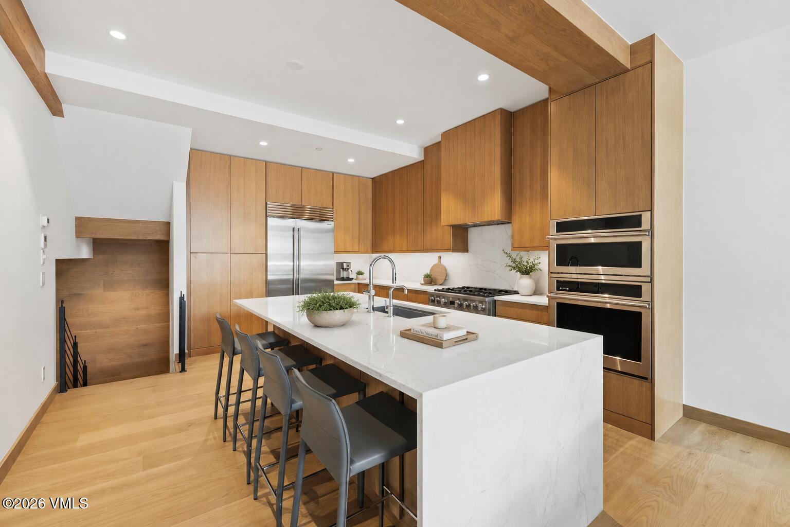 137 Benchmark Road