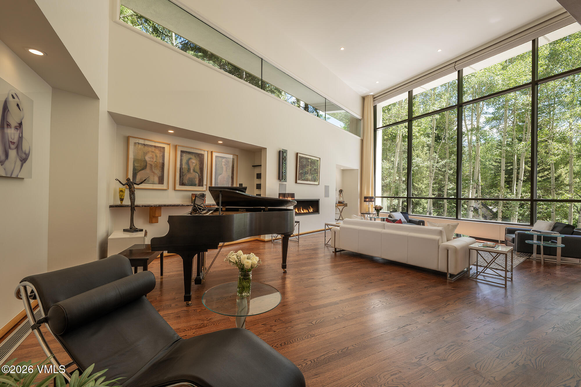 2038 Sunburst Drive