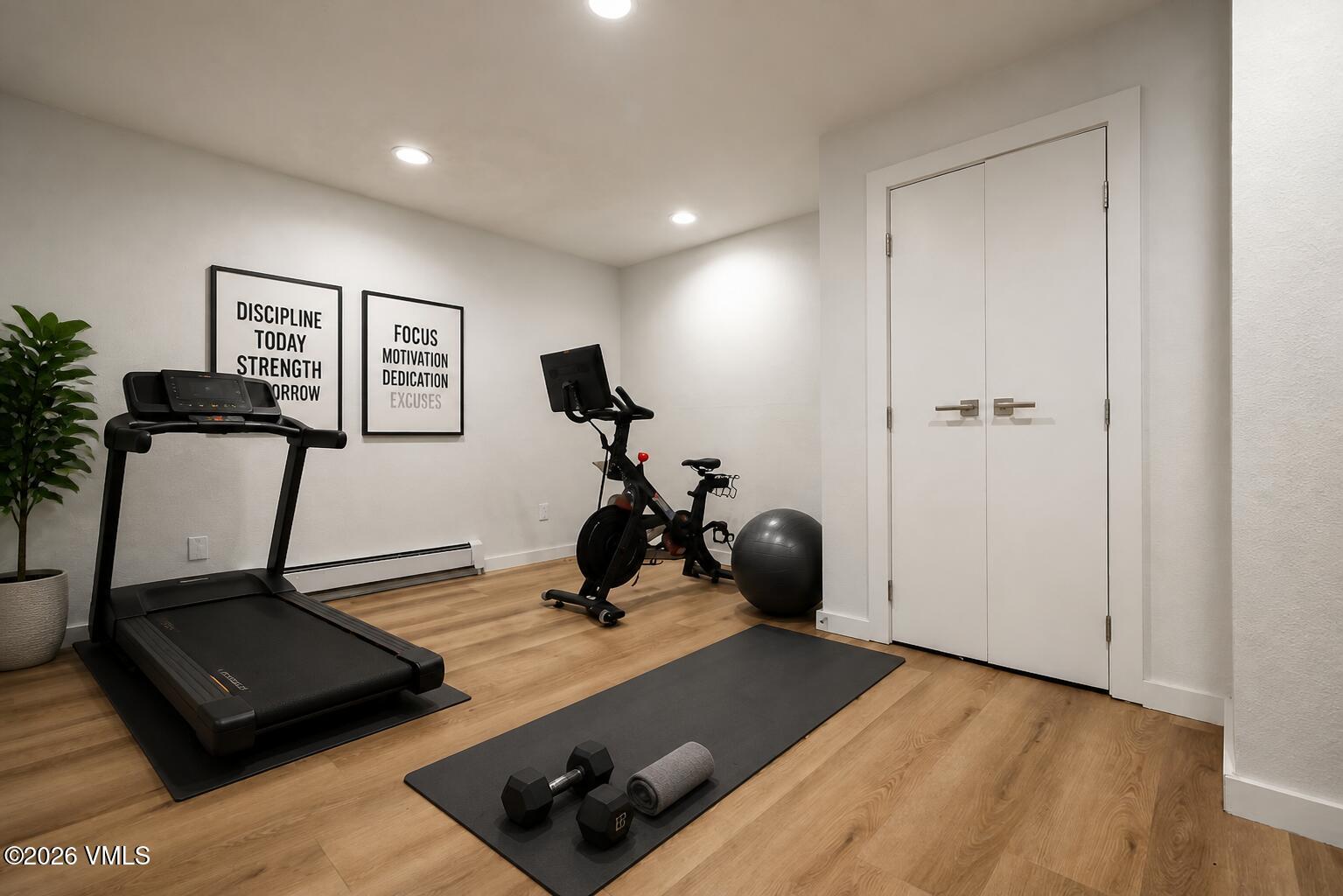 950 Red Sandstone Road 12