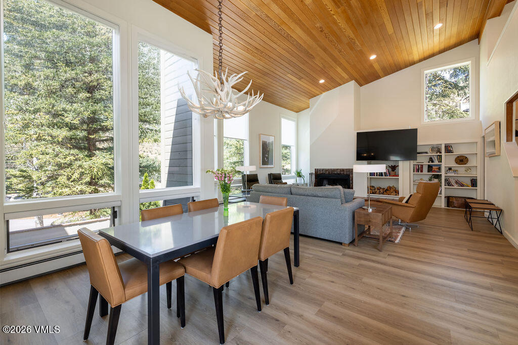 950 Red Sandstone Road 12