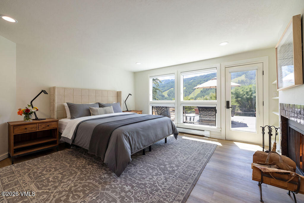 950 Red Sandstone Road 12