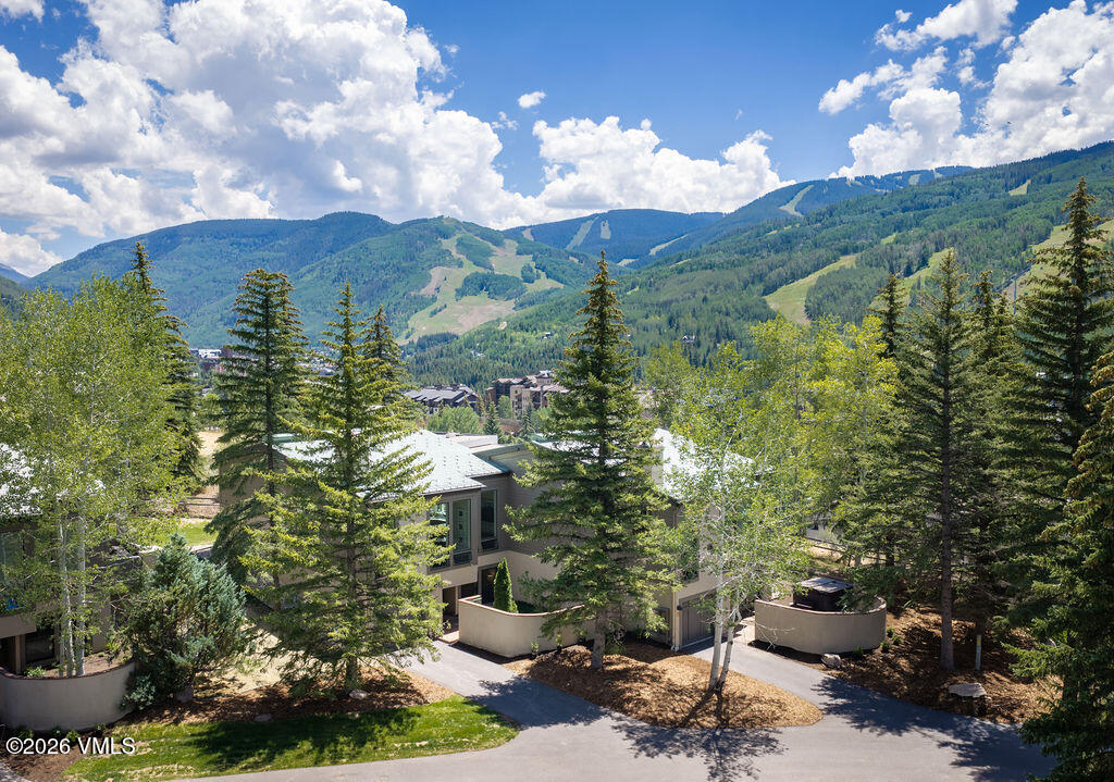 950 Red Sandstone Road 12