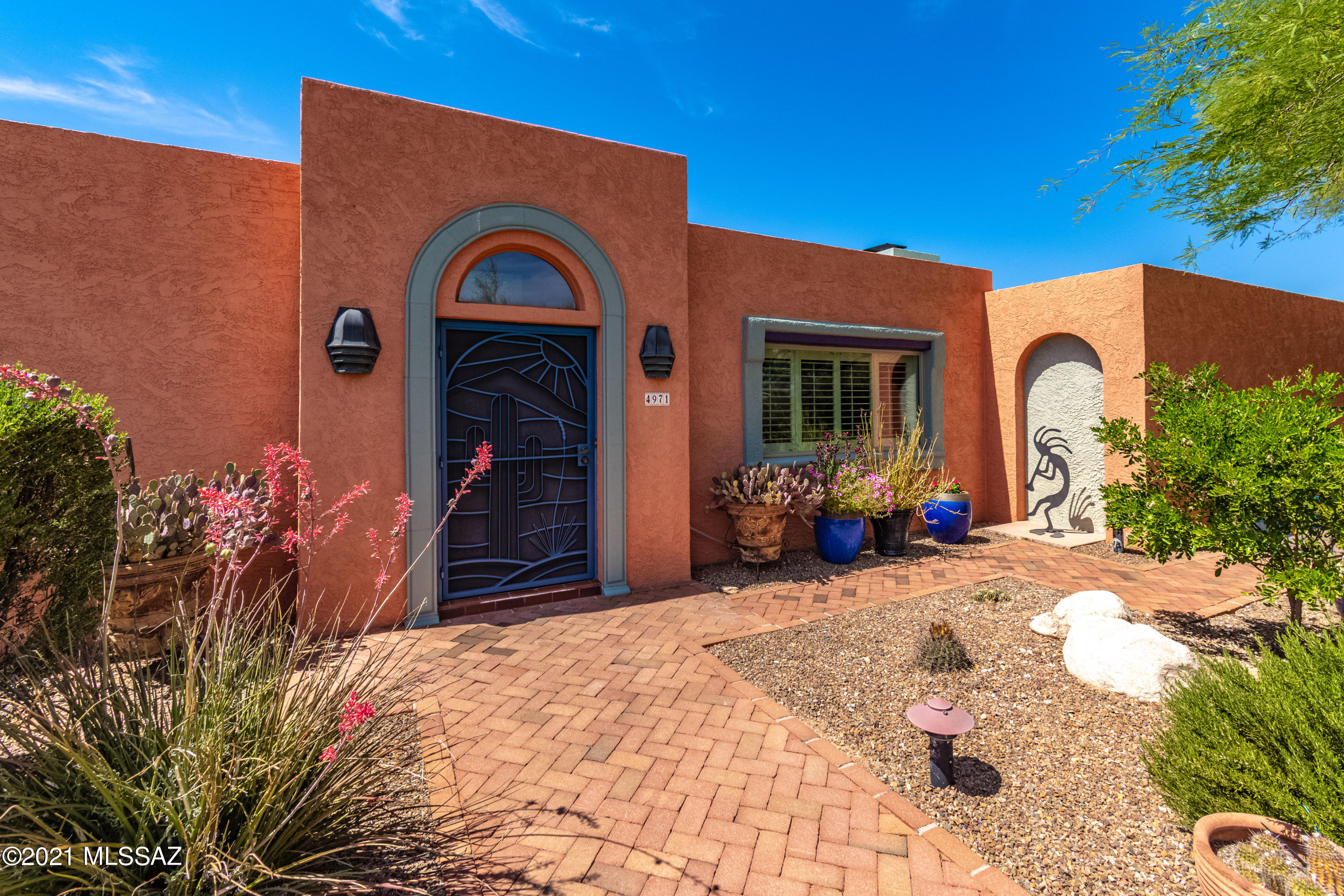 4971 E Avenida Del Cazador