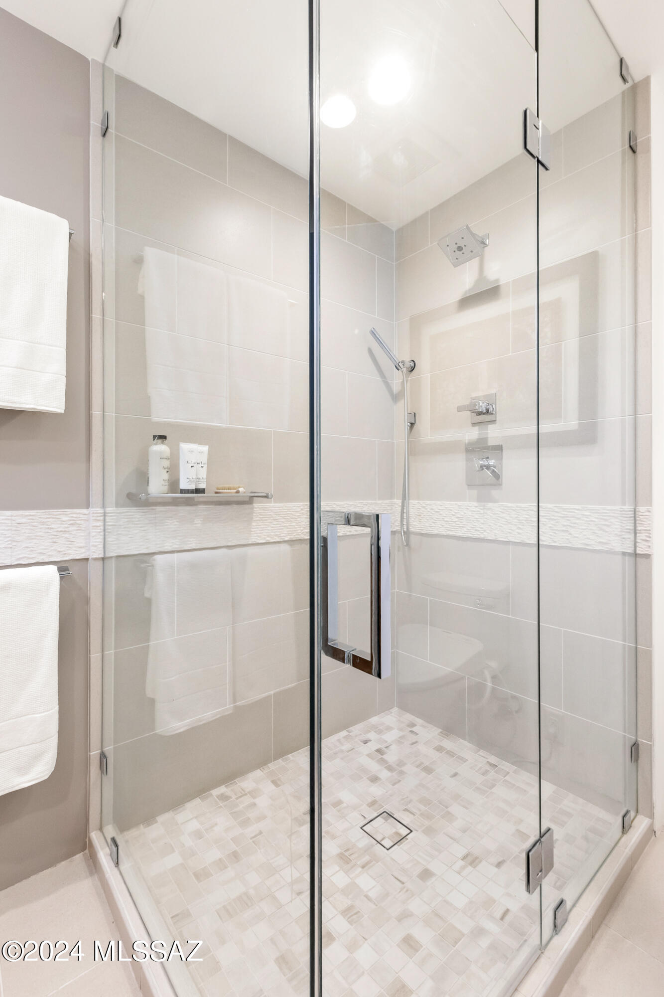 20 E Calle De Felicidad