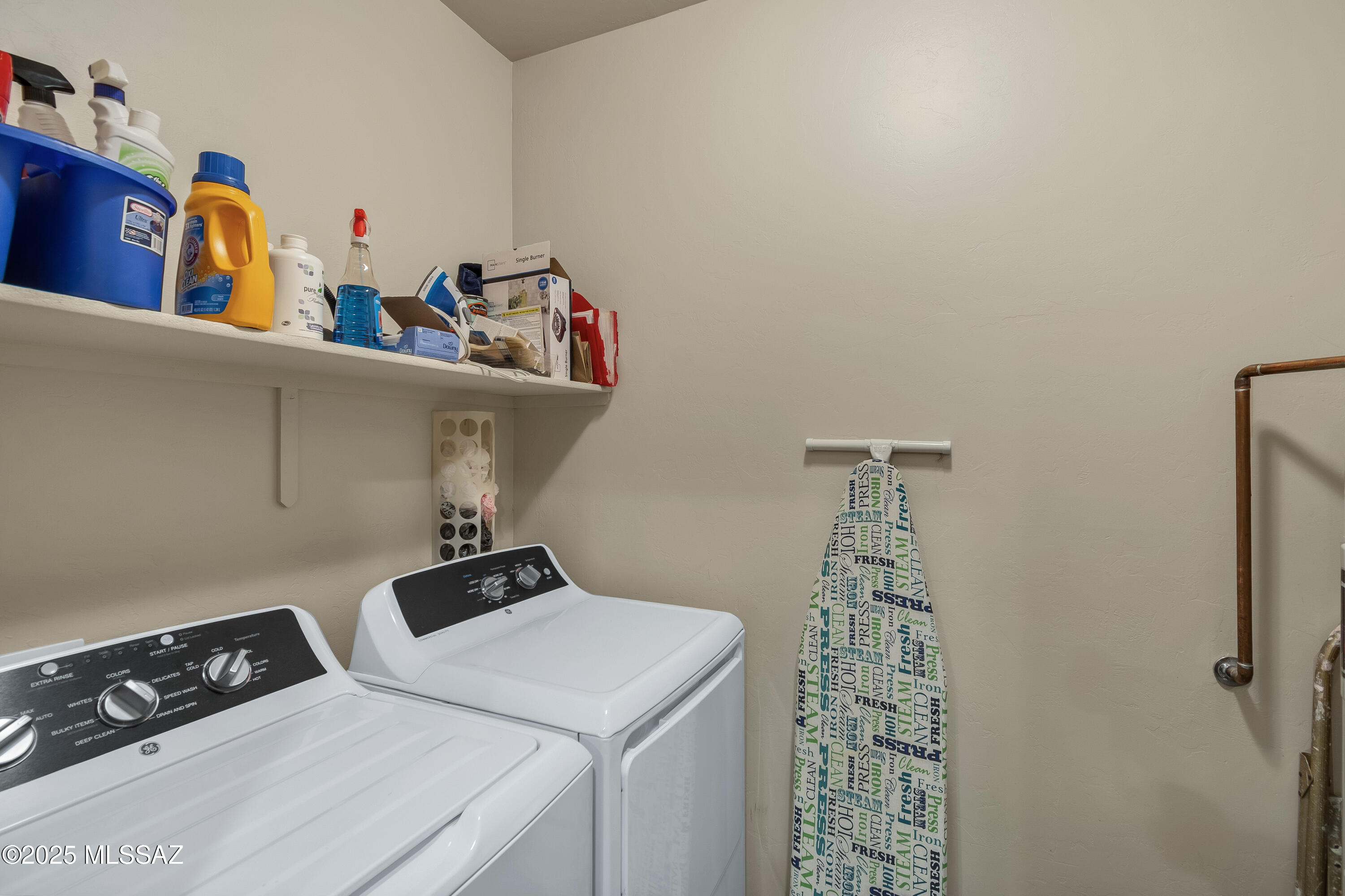 2010 E River Road Unit: UNIT 102