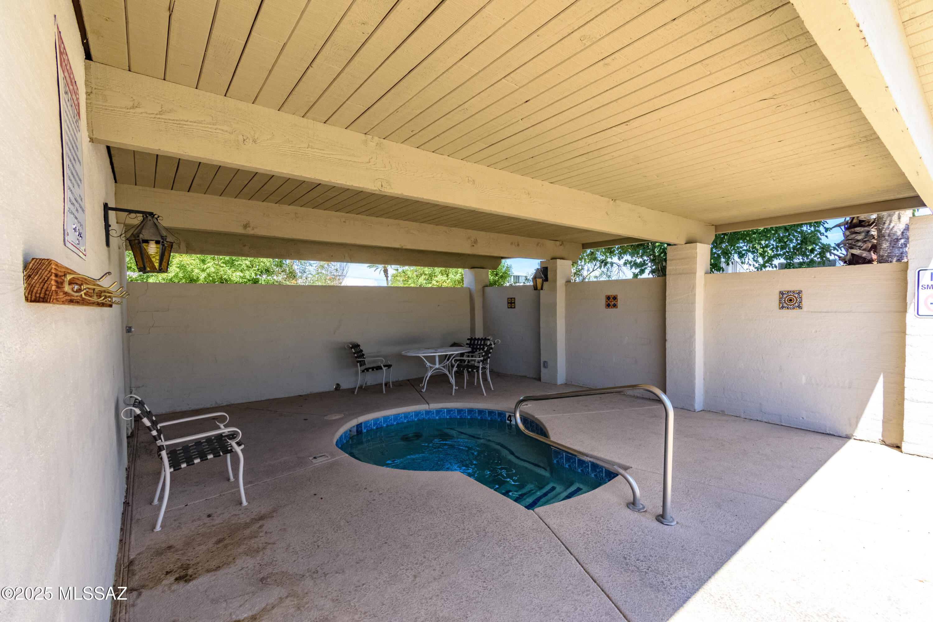 2525 E Prince Road Unit: 58