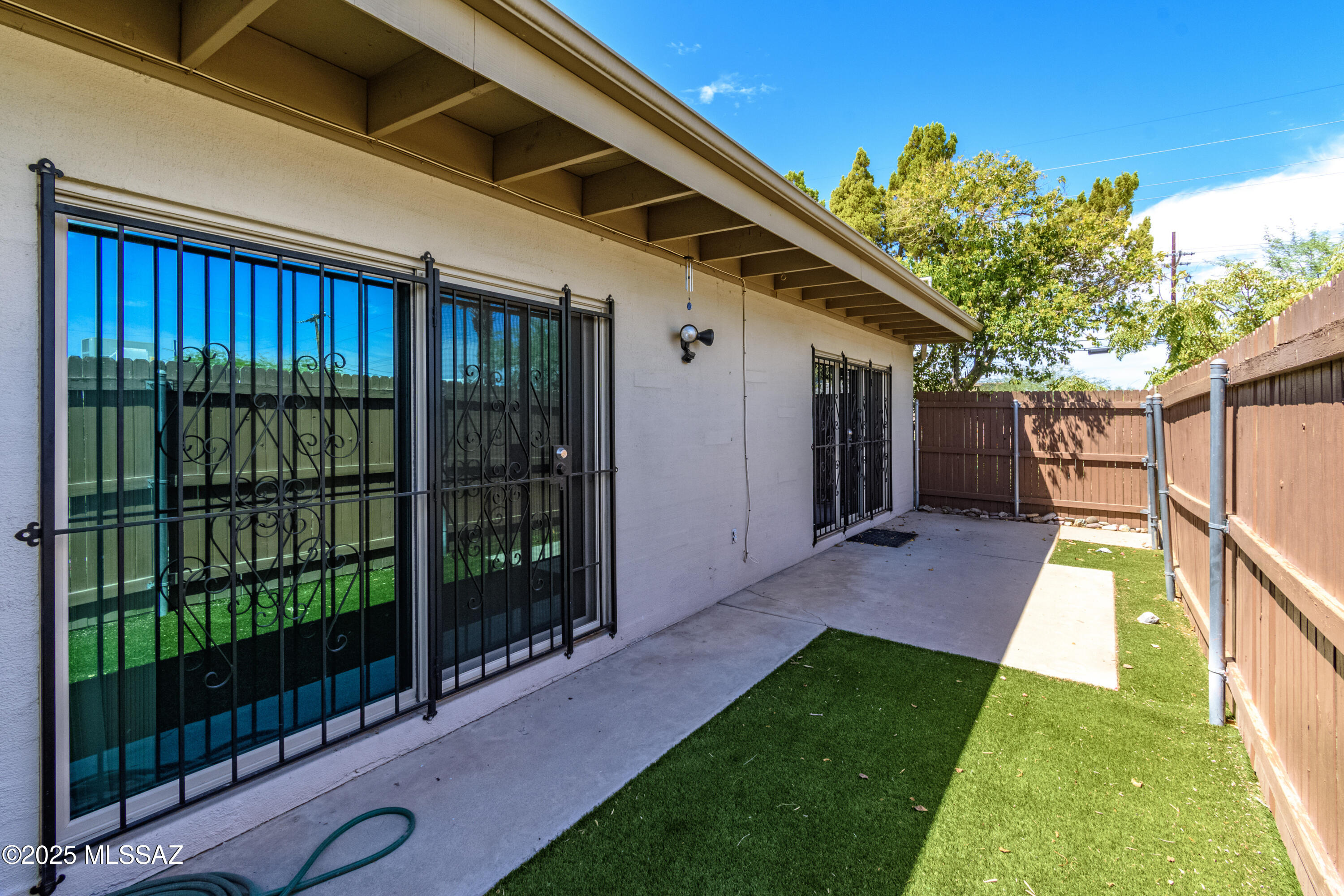 2525 E Prince Road Unit: 58