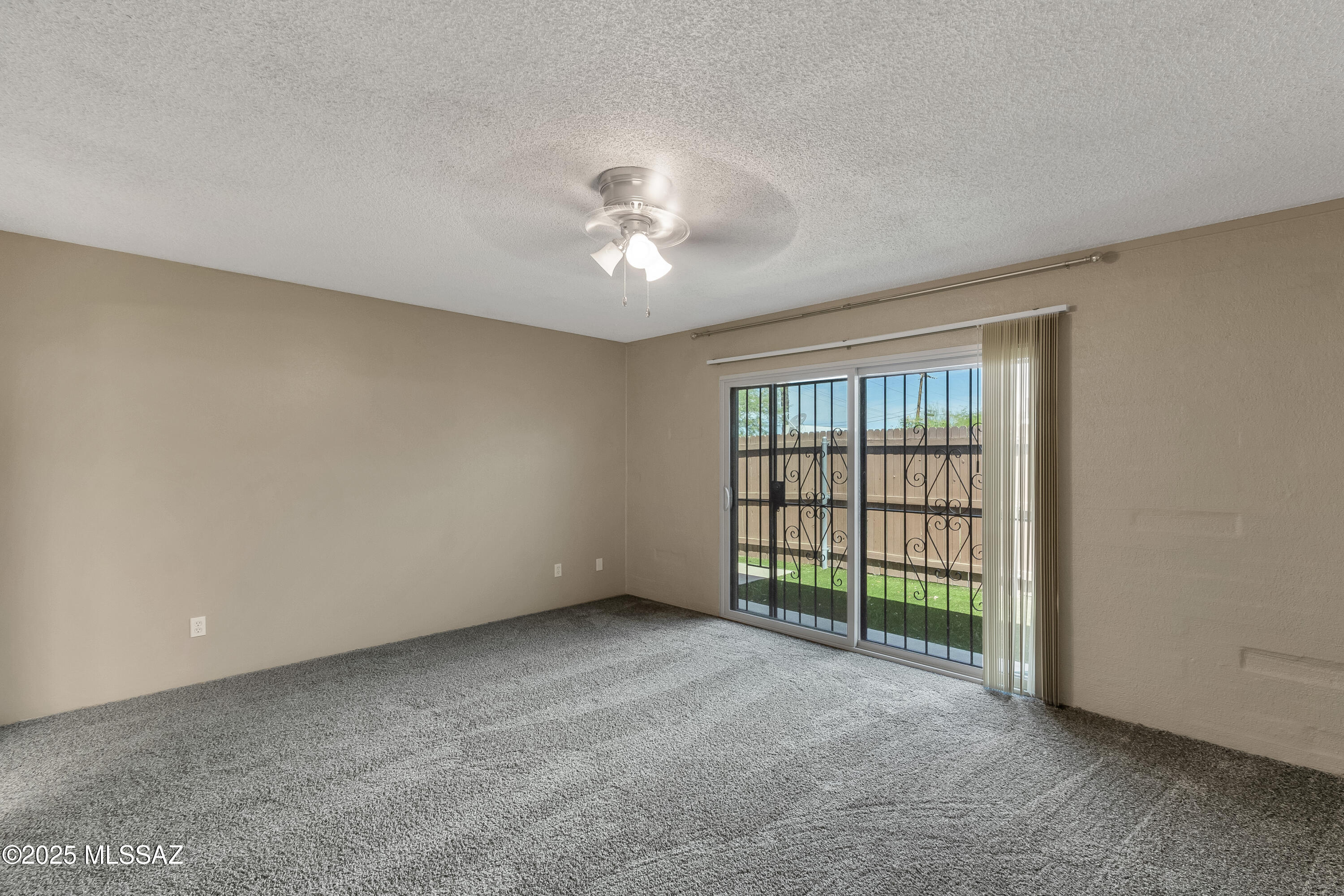 2525 E Prince Road Unit: 58