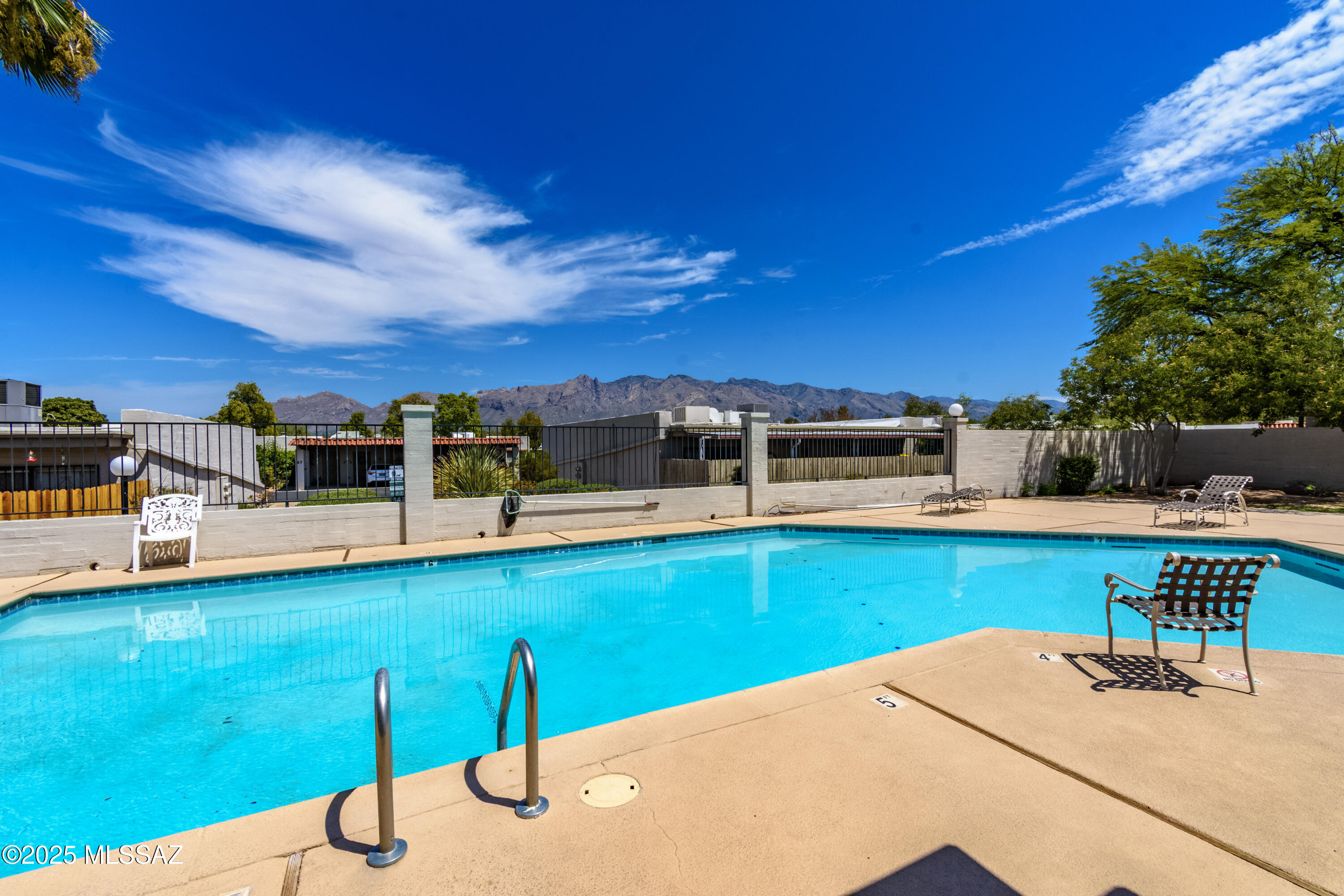 2525 E Prince Road Unit: 58