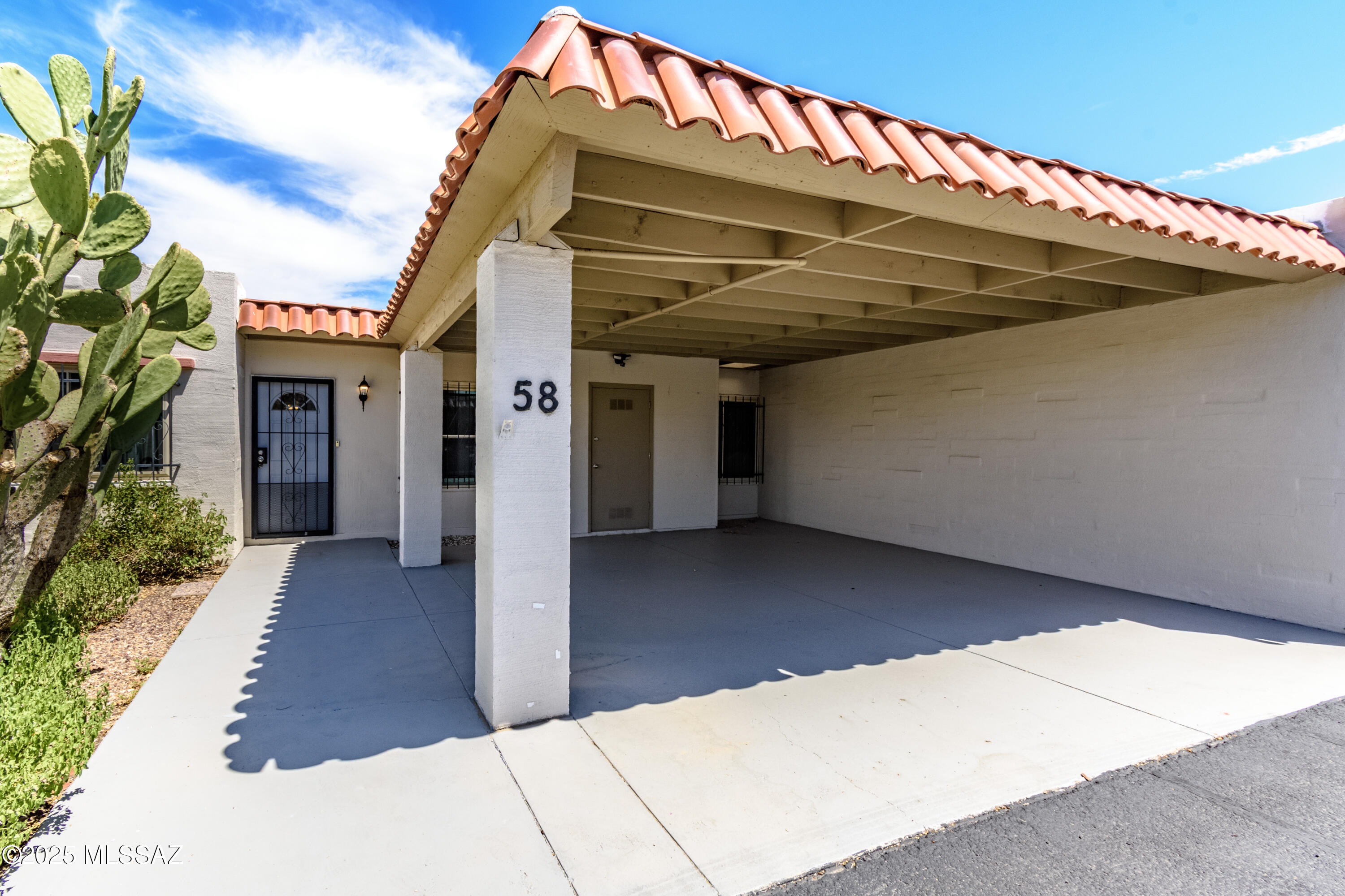 2525 E Prince Road Unit: 58