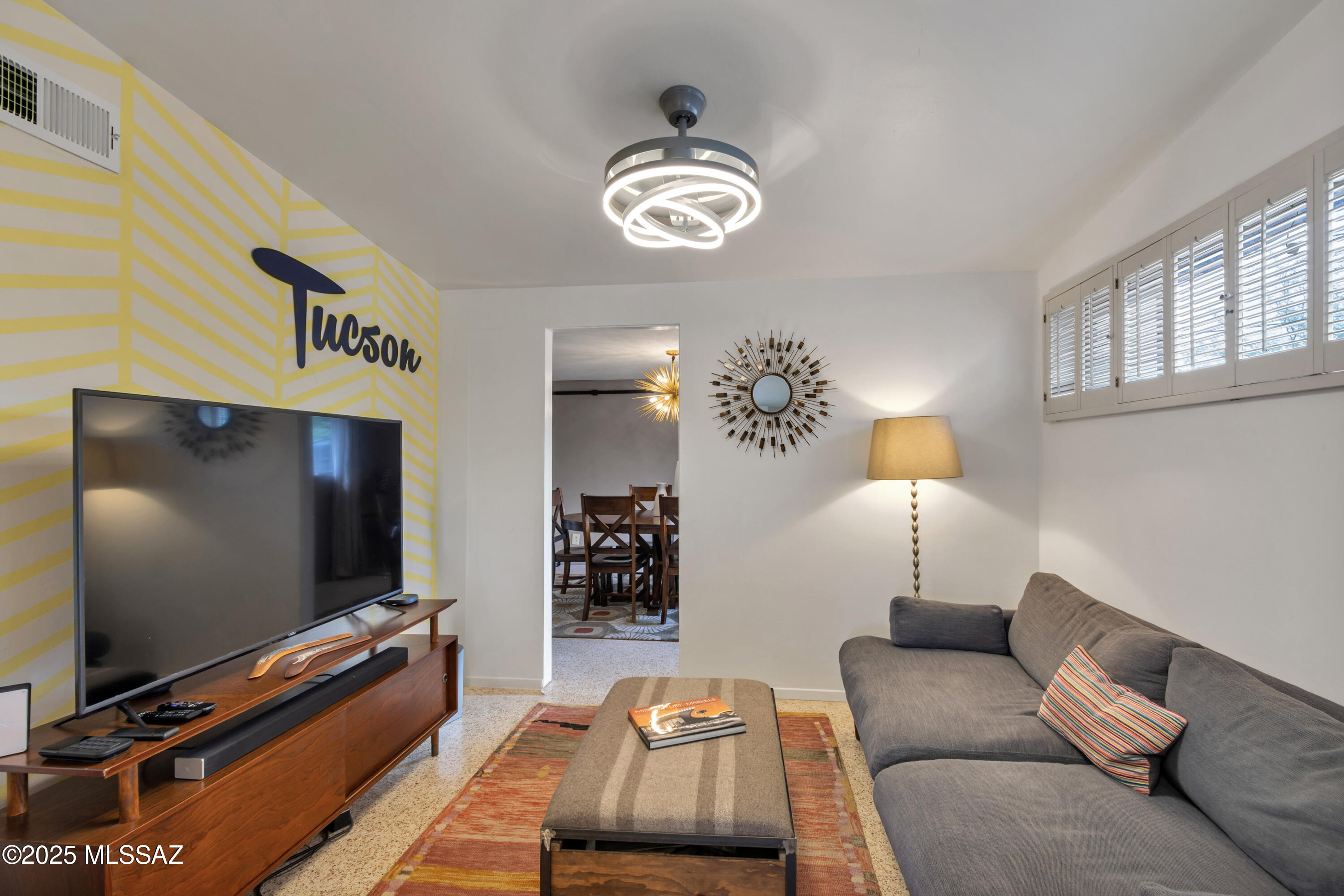 6945 E Arrowhead Place