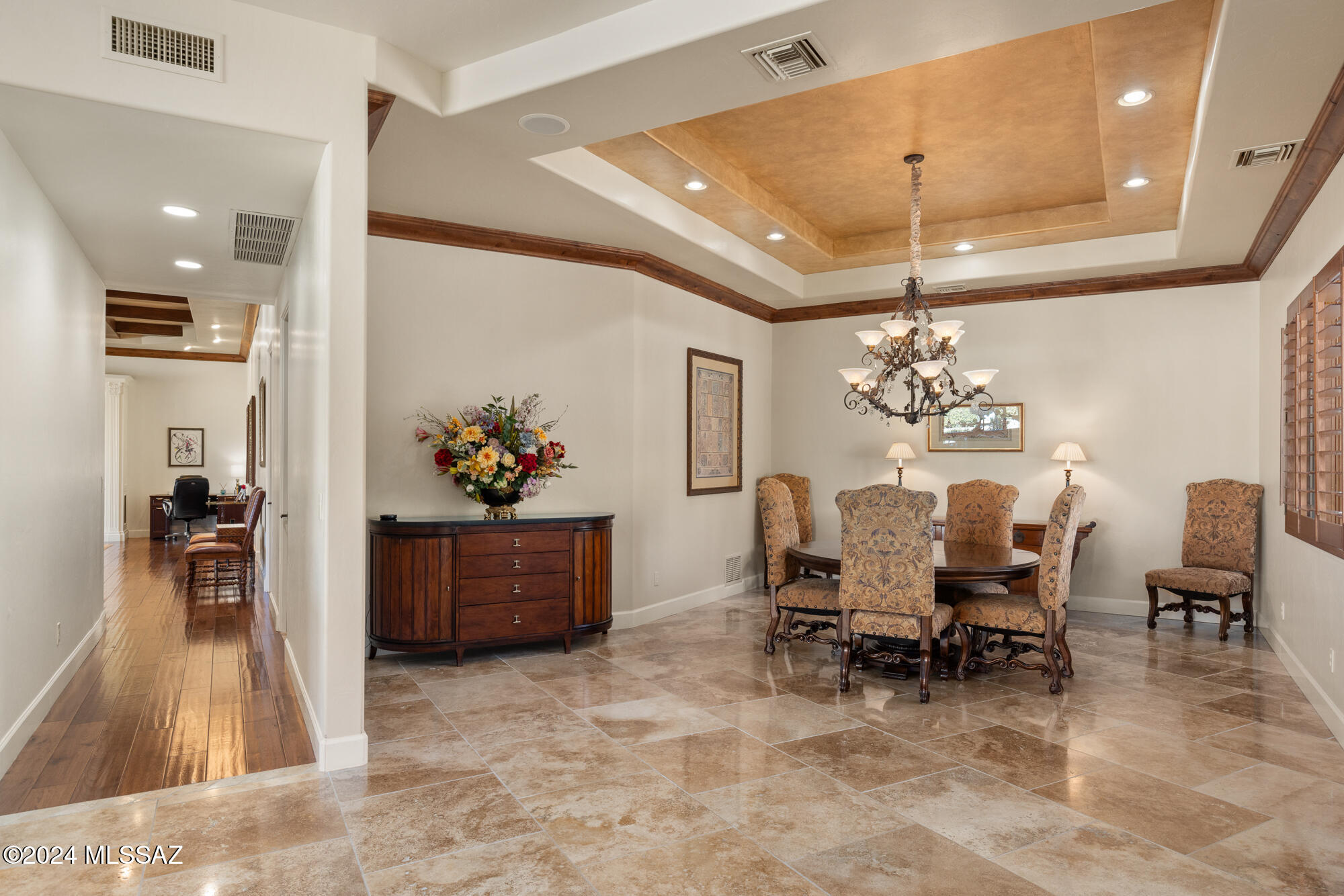 5043 N Marlin Canyon Place