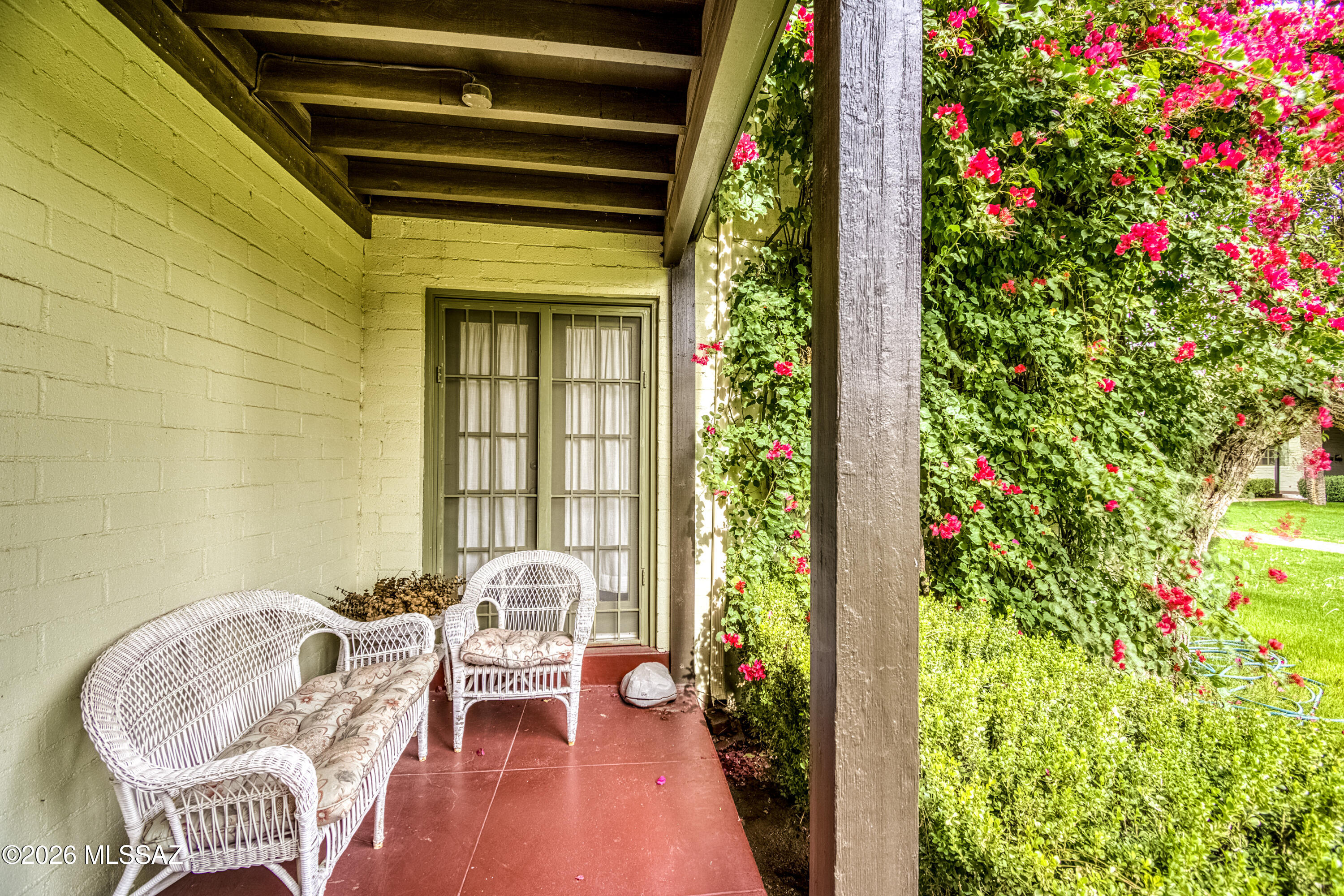 2820 E 6th Street 112