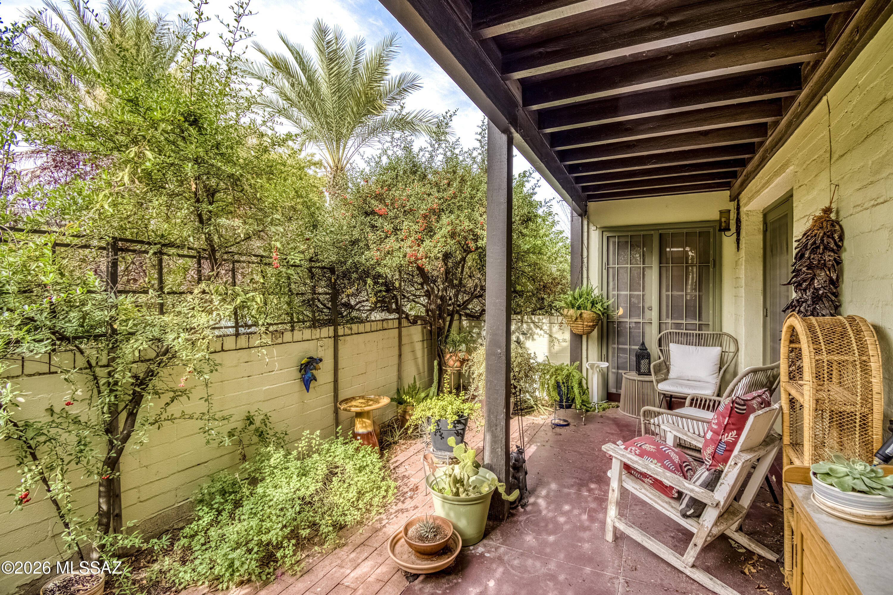 2820 E 6th Street 112