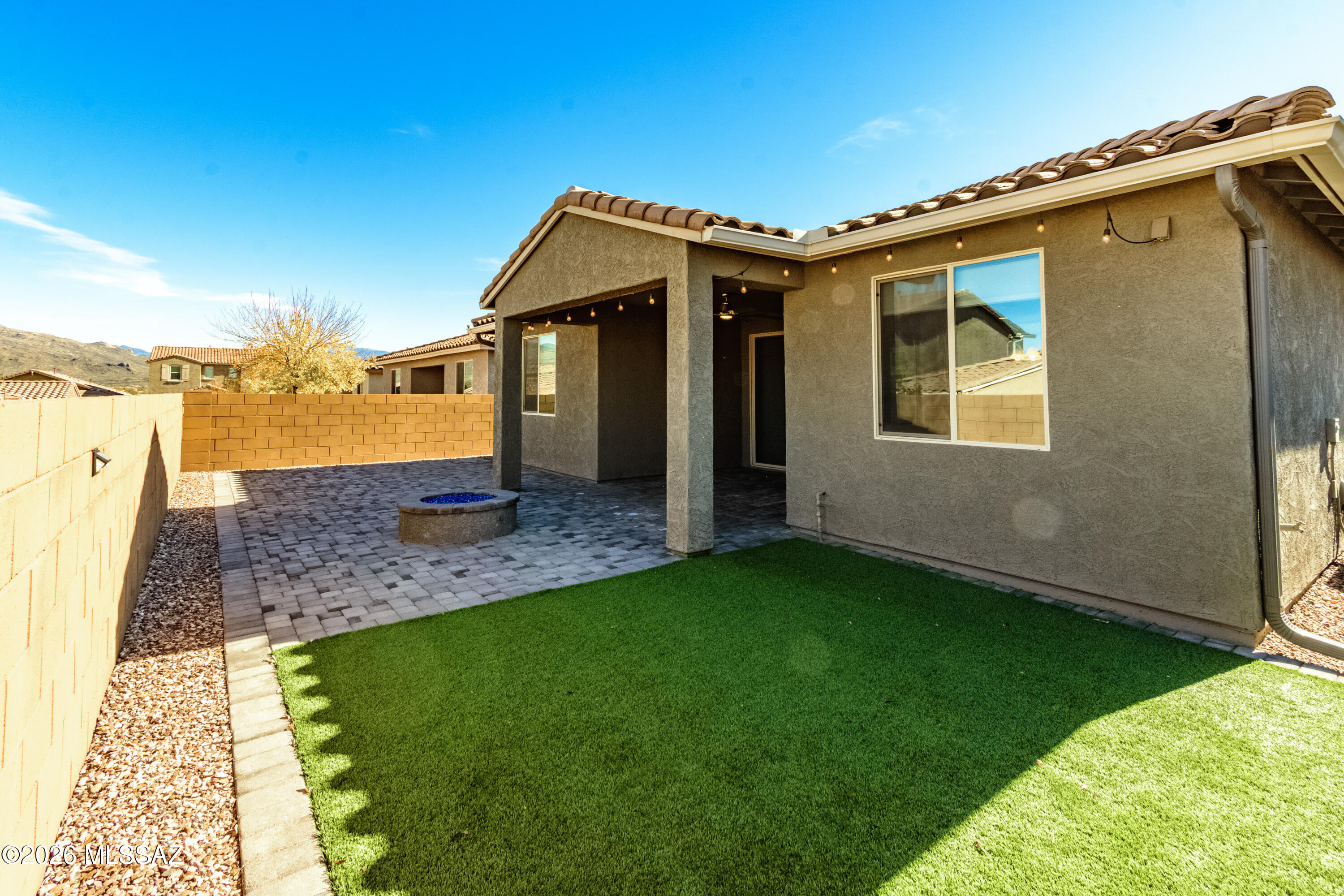 10237 E Iron Horse Trail