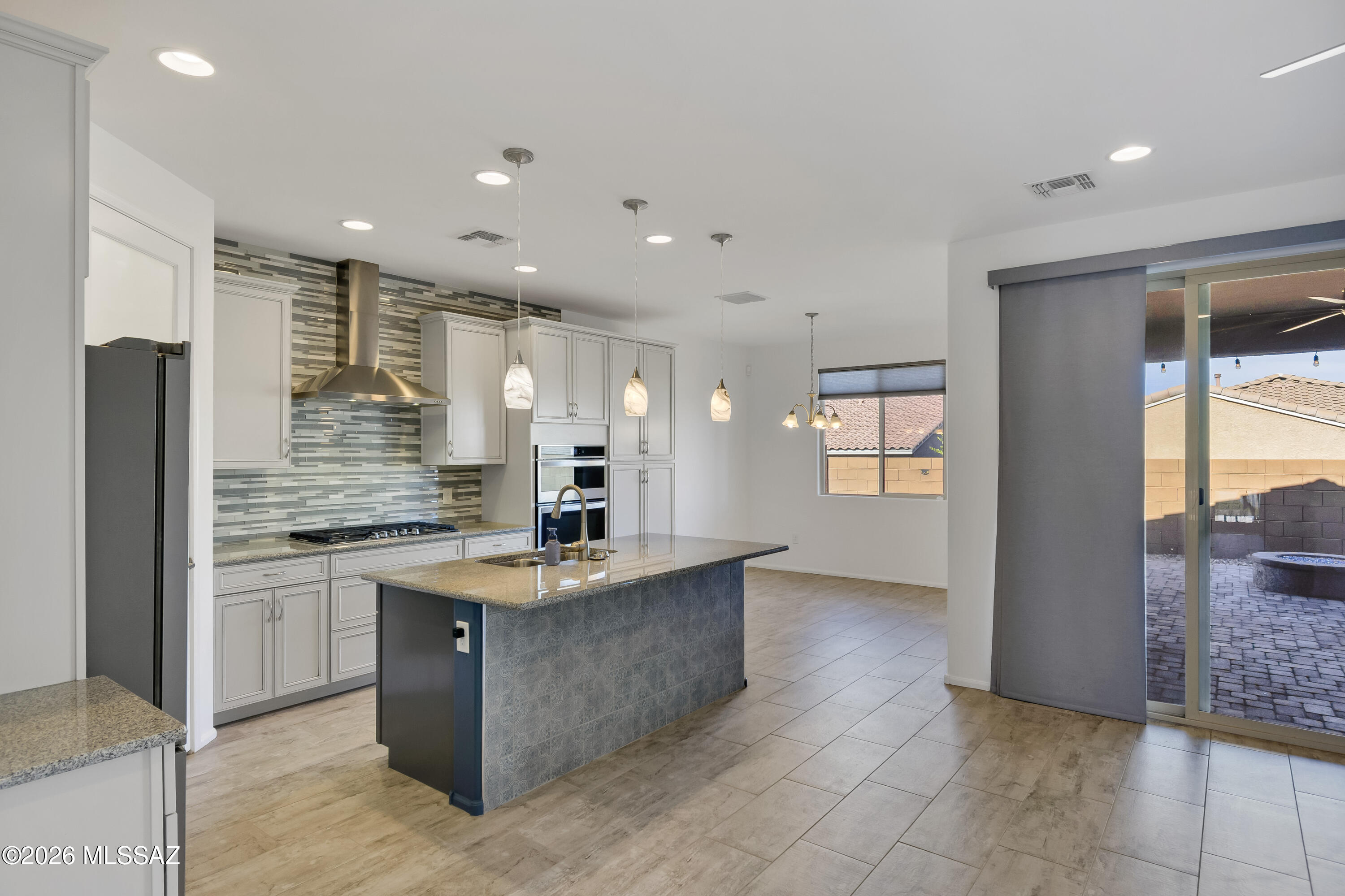 10237 E Iron Horse Trail