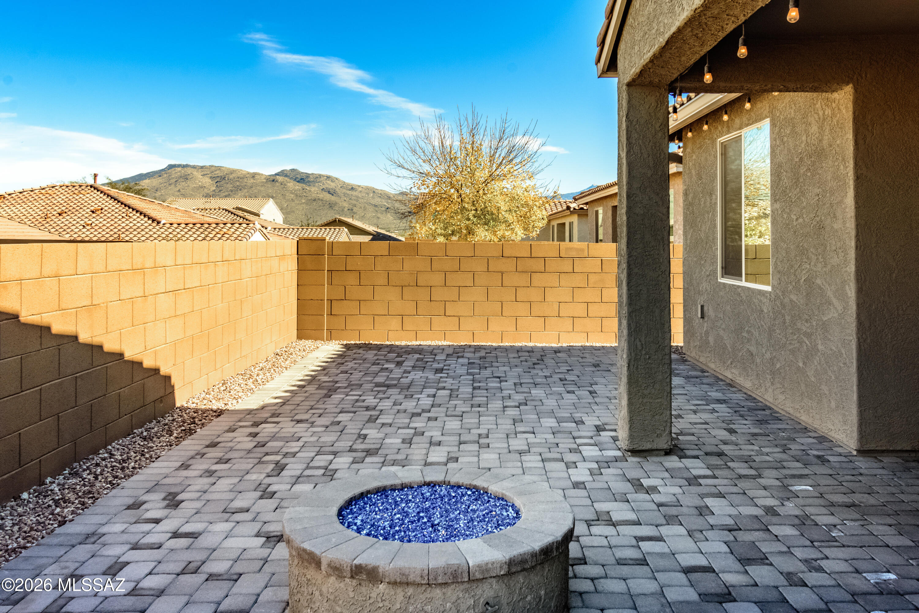 10237 E Iron Horse Trail