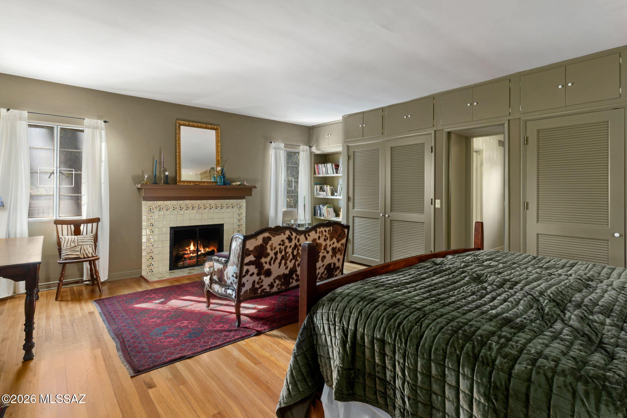 40 E Plaza Del Encanto