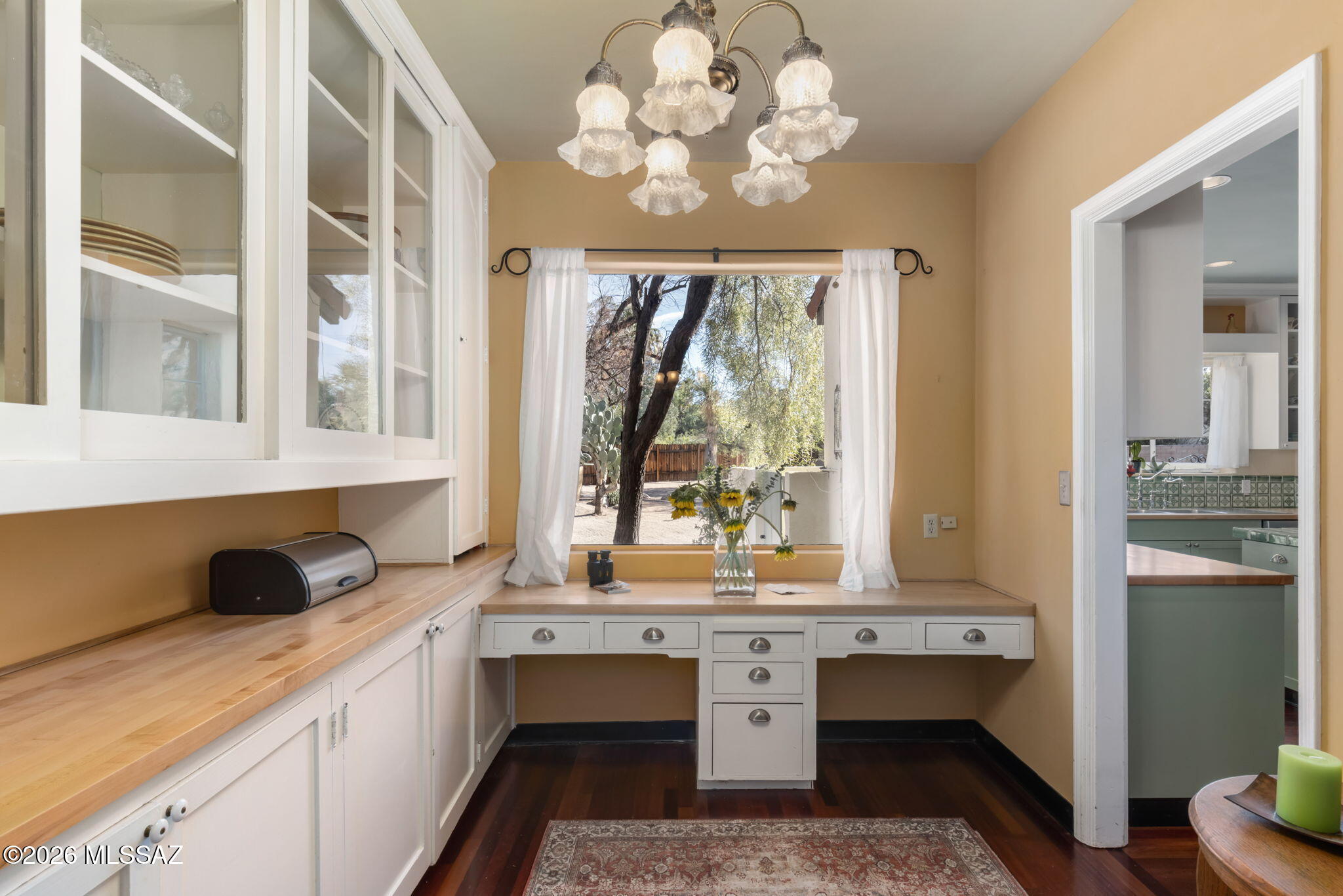 40 E Plaza Del Encanto