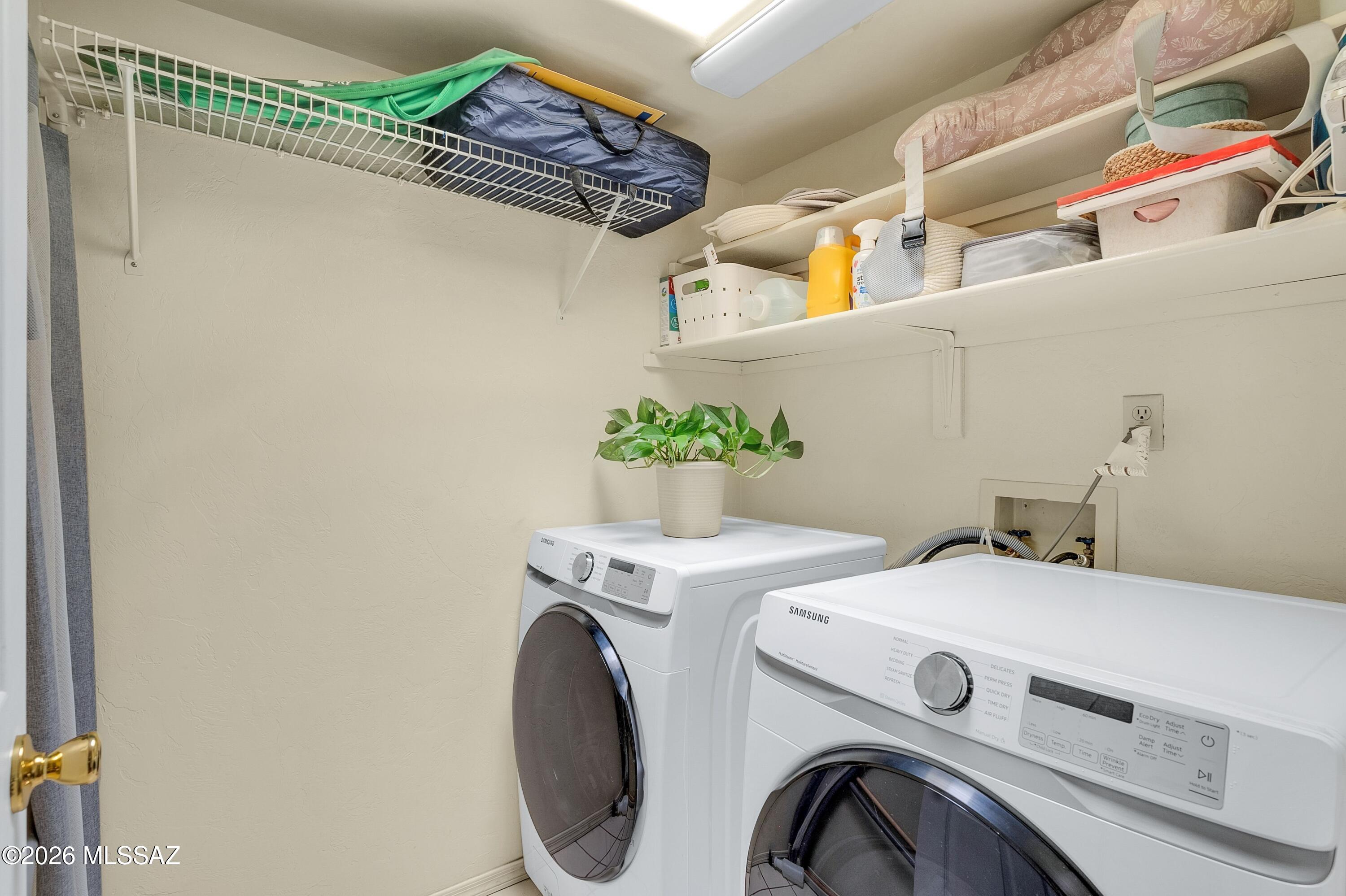 4026 E Whitman Street