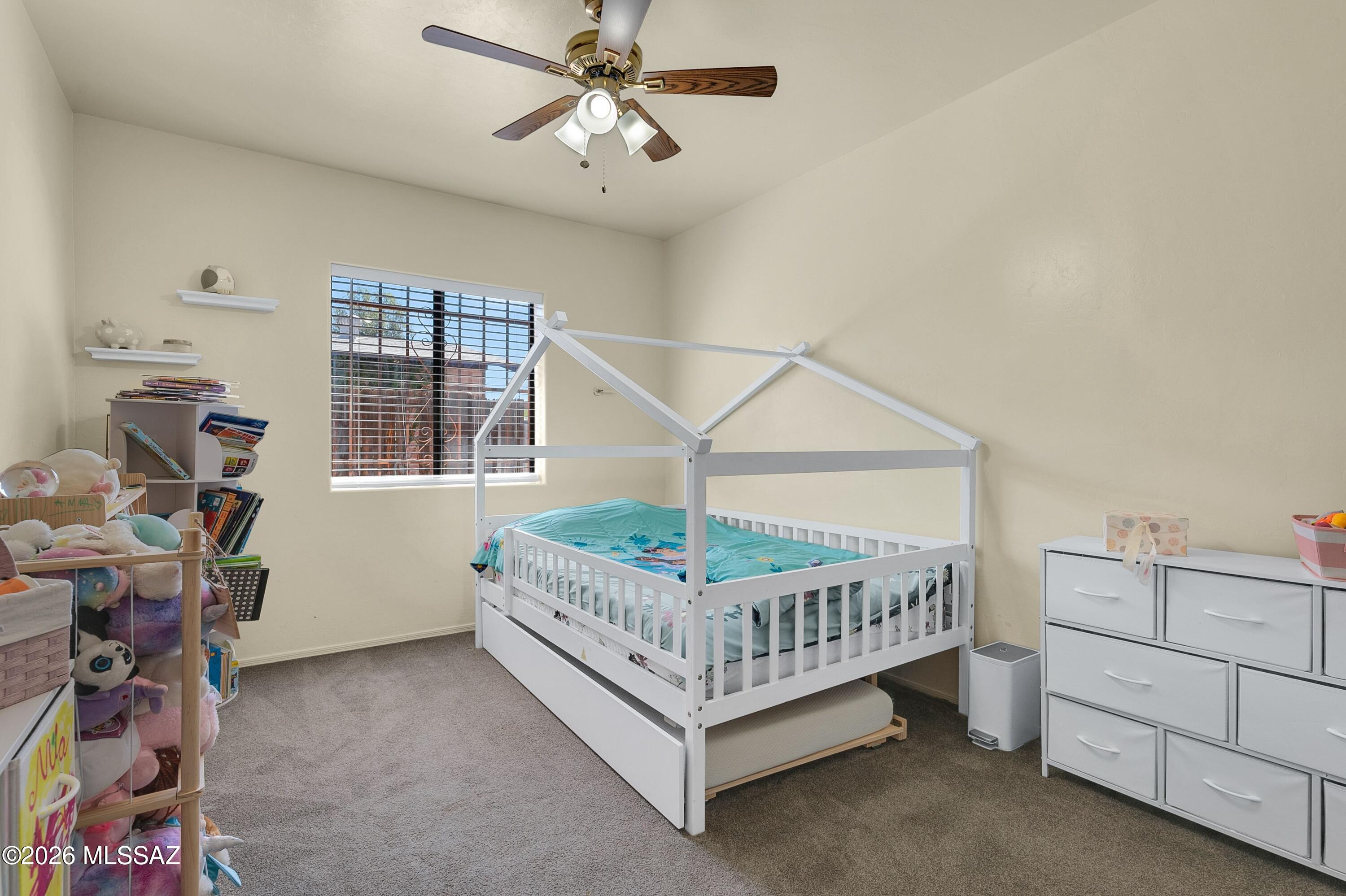 4026 E Whitman Street