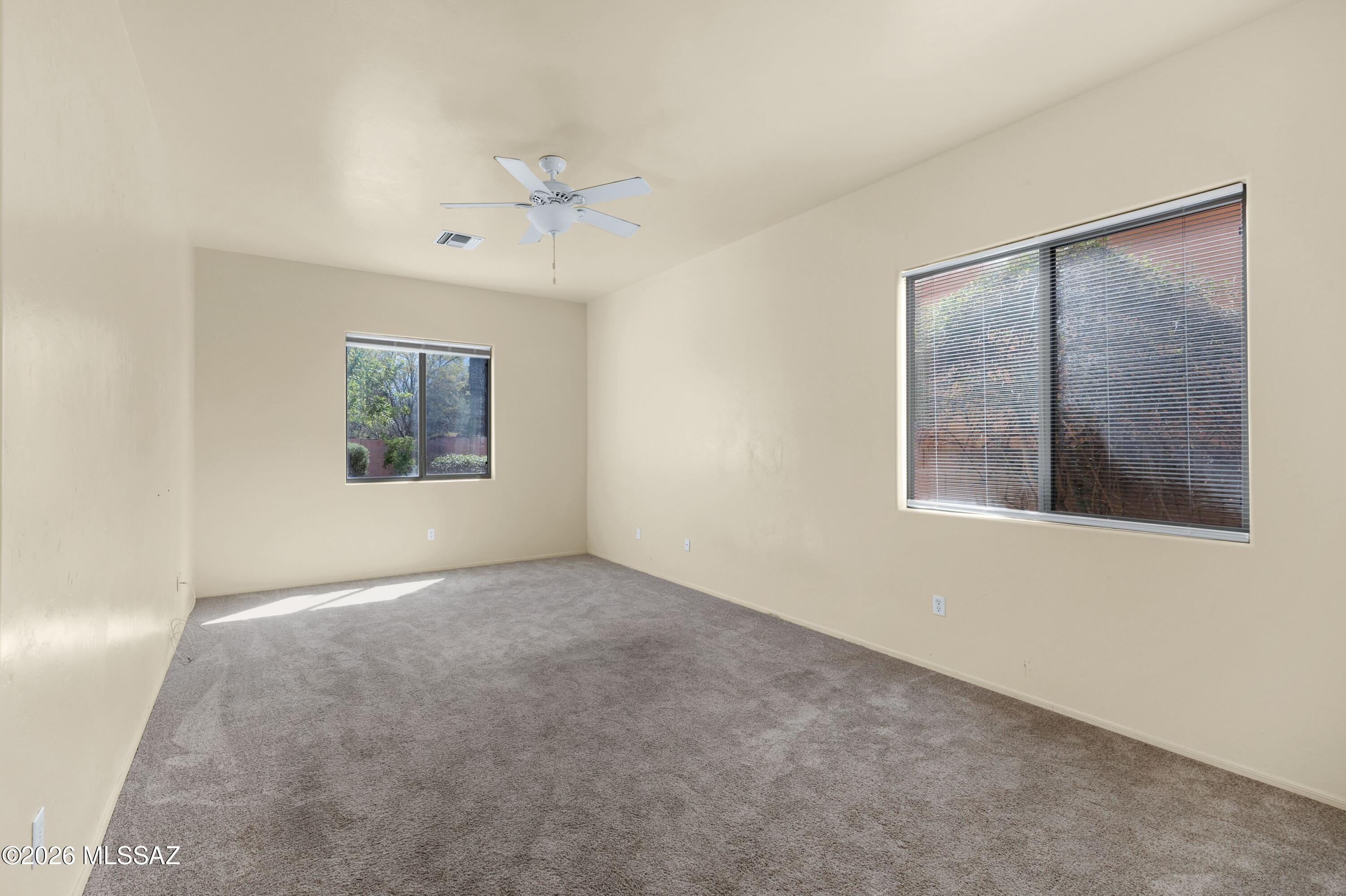 1230 N Golden Palomino Place