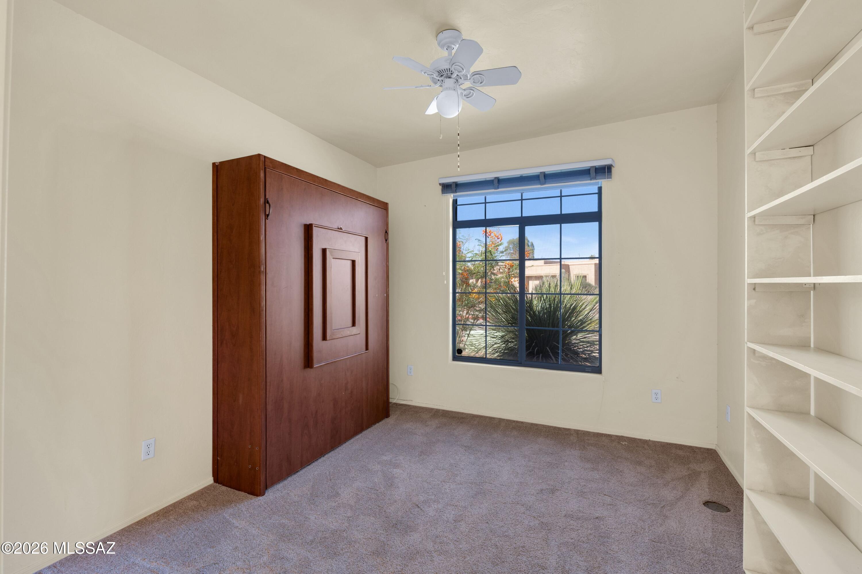 1230 N Golden Palomino Place