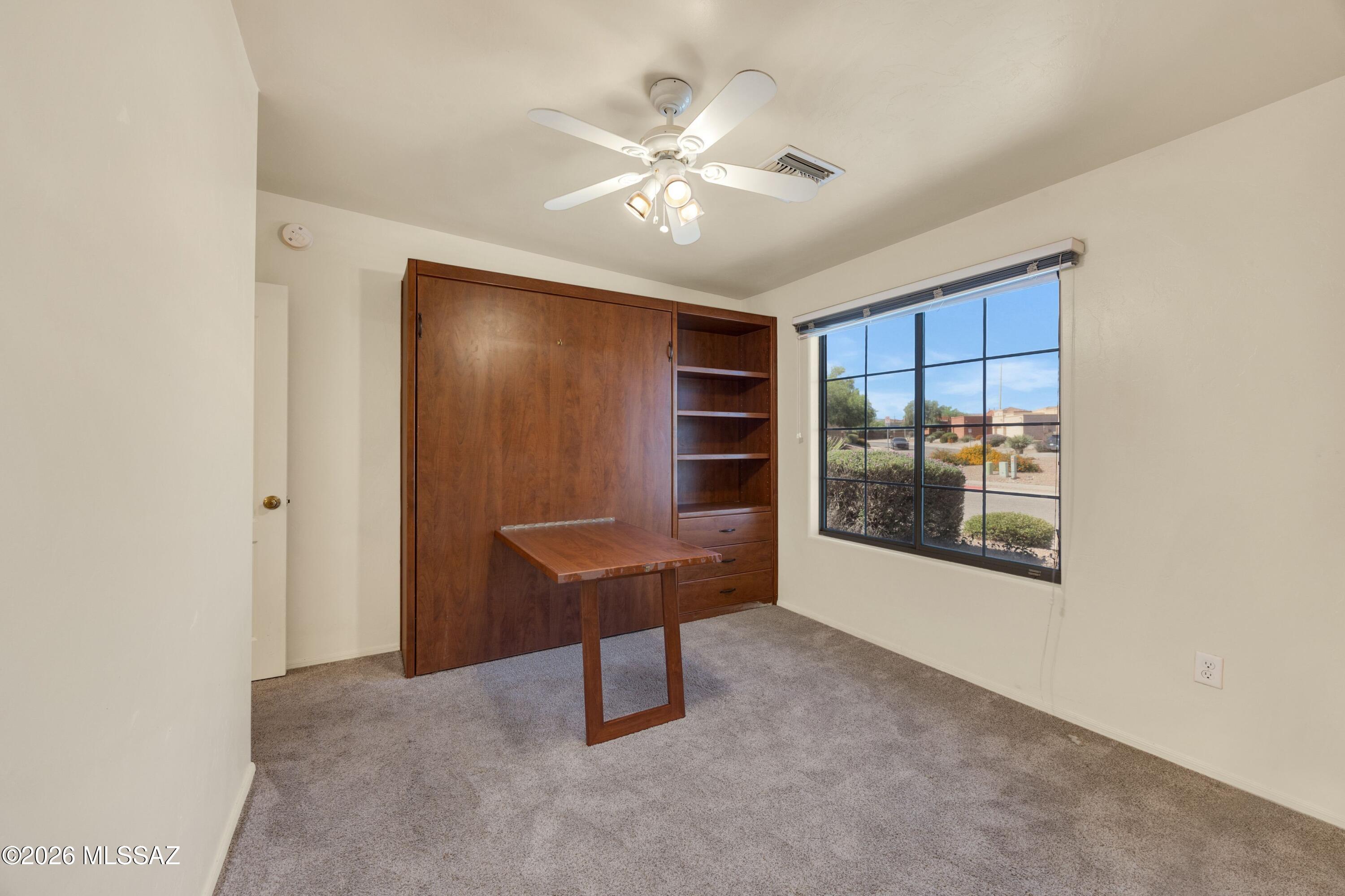 1230 N Golden Palomino Place