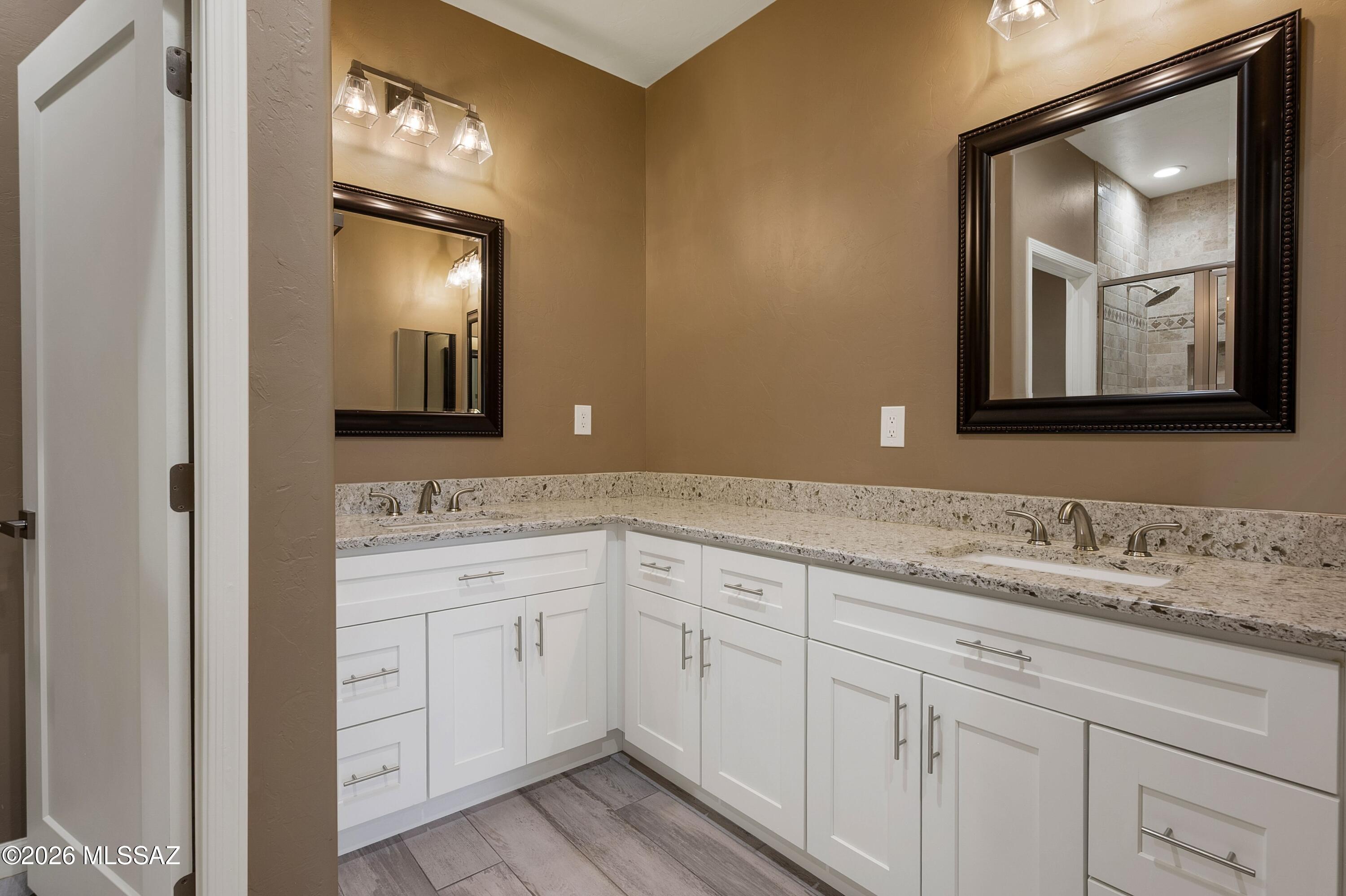 2642 S Falcon View Drive