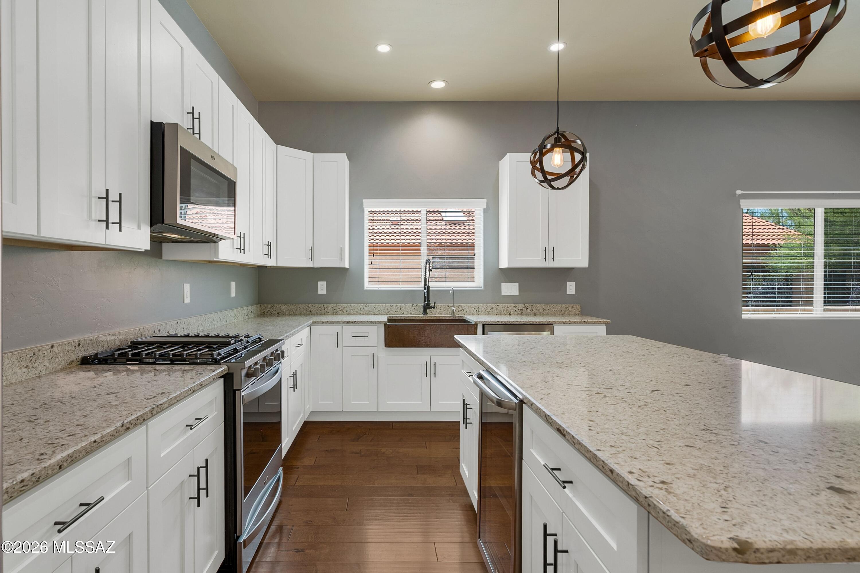 2642 S Falcon View Drive