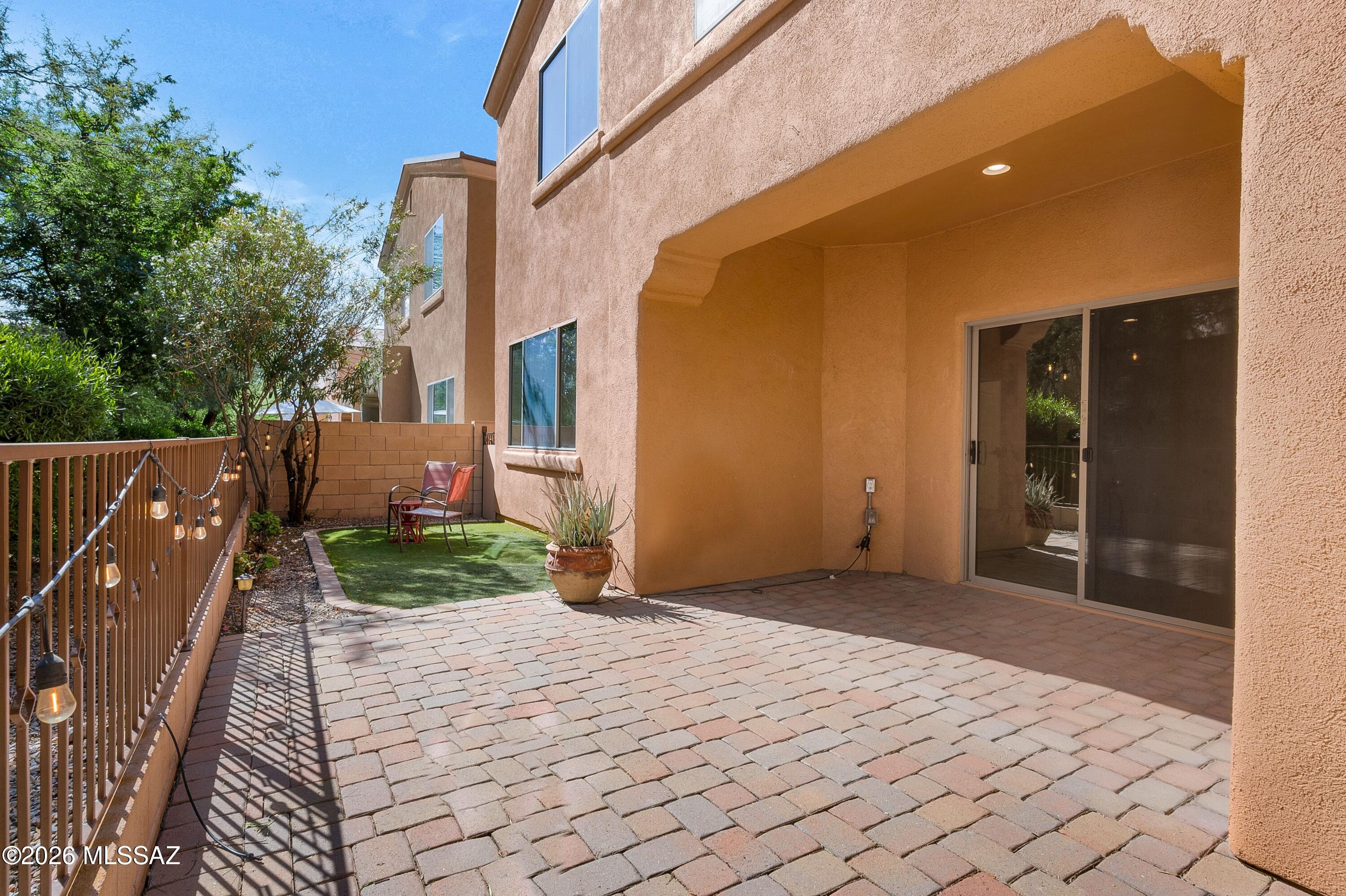 4264 N Harvest Canyon Lane