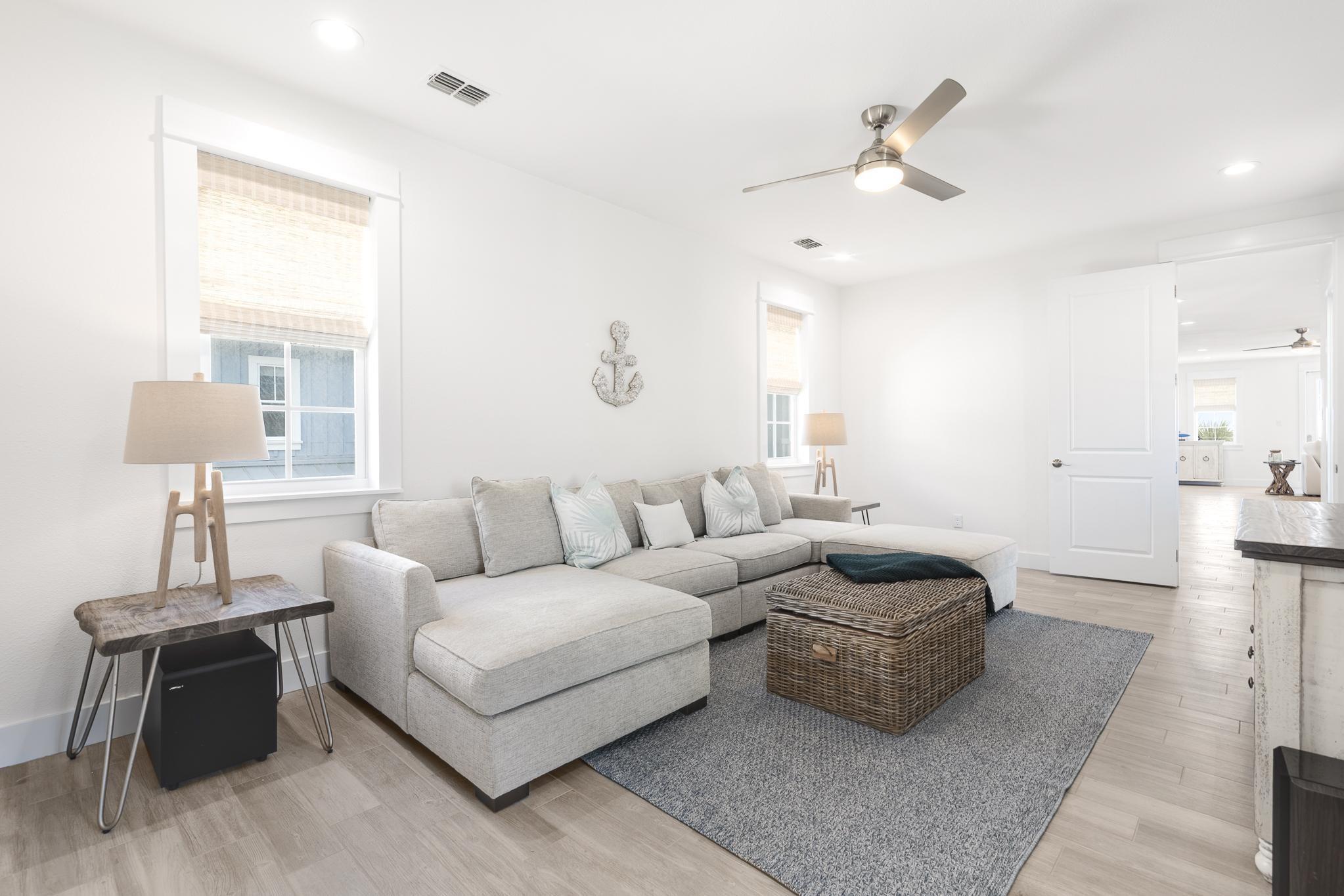 135 Sunrise Avenue