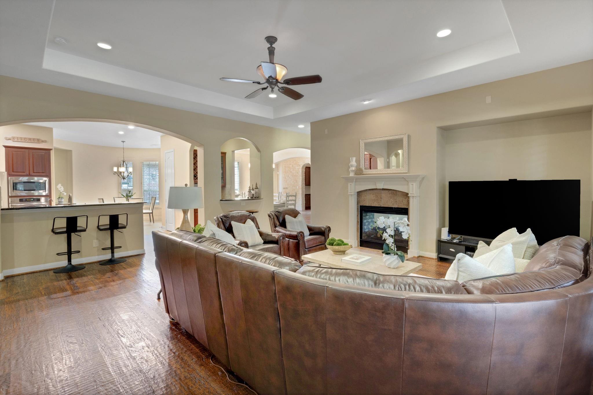 30710 Spanish Moss Crossing, Fulshear