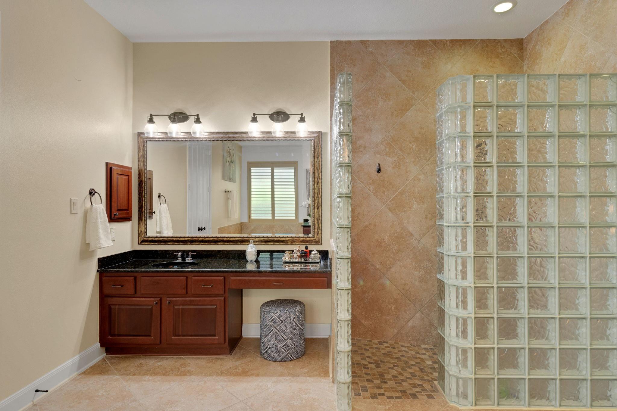 30710 Spanish Moss Crossing, Fulshear