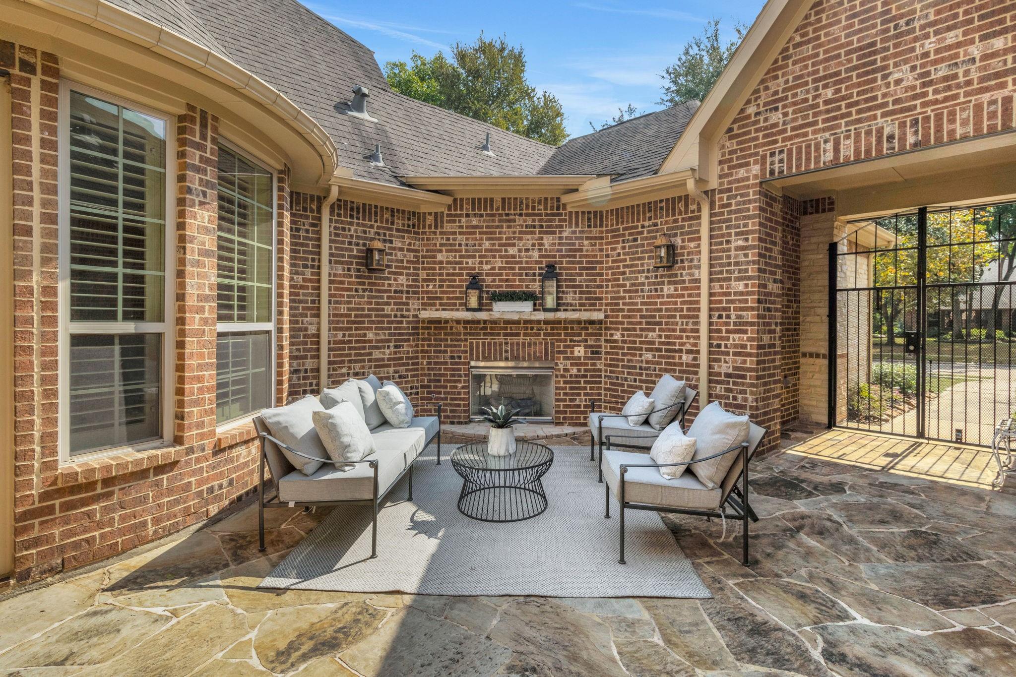 30710 Spanish Moss Crossing, Fulshear