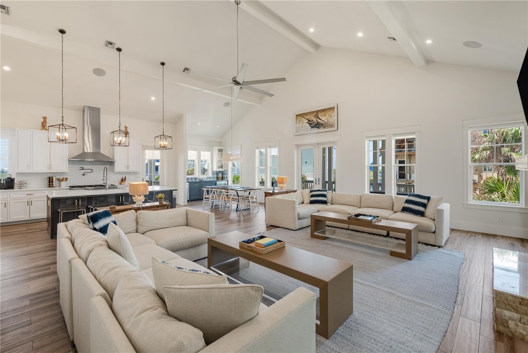 133 Sunrise Ave