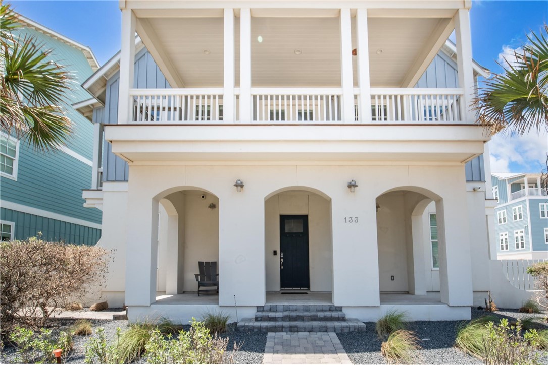 133 Sunrise Ave