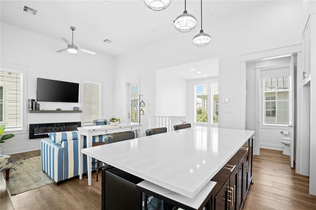 214 Sunset Ave 6