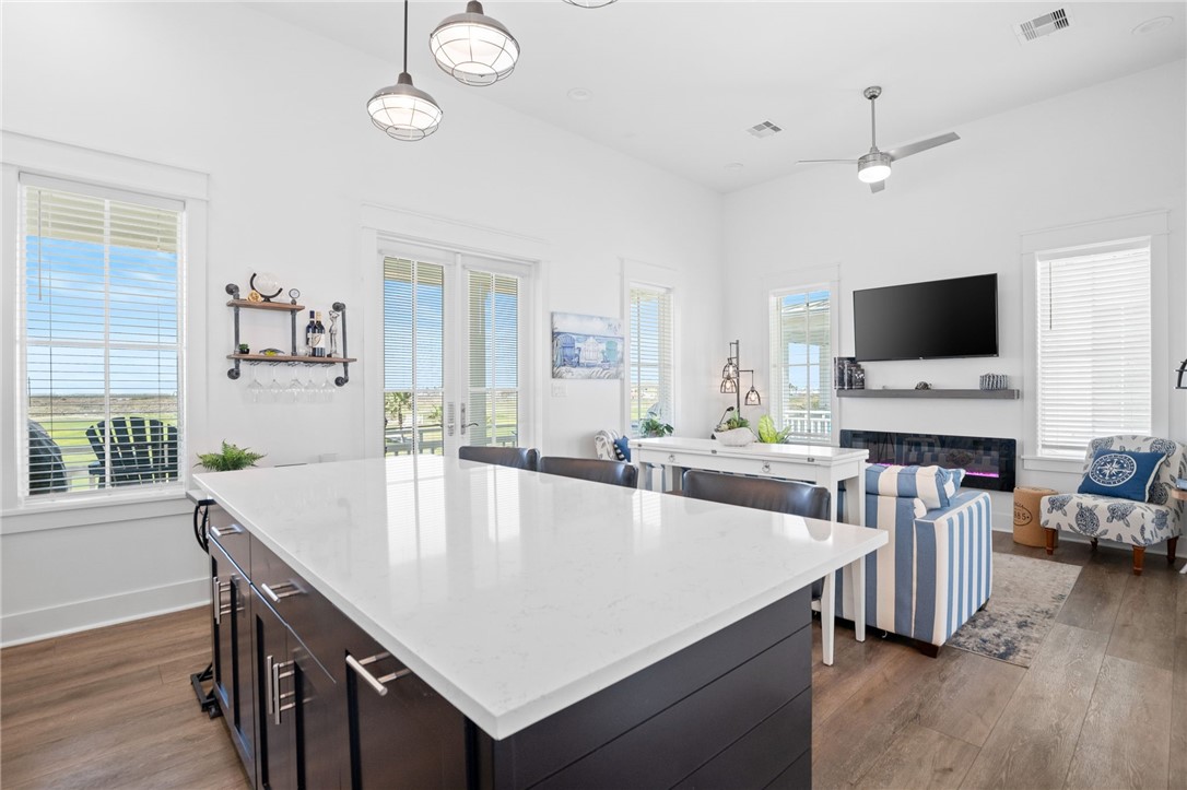 214 Sunset Ave 6