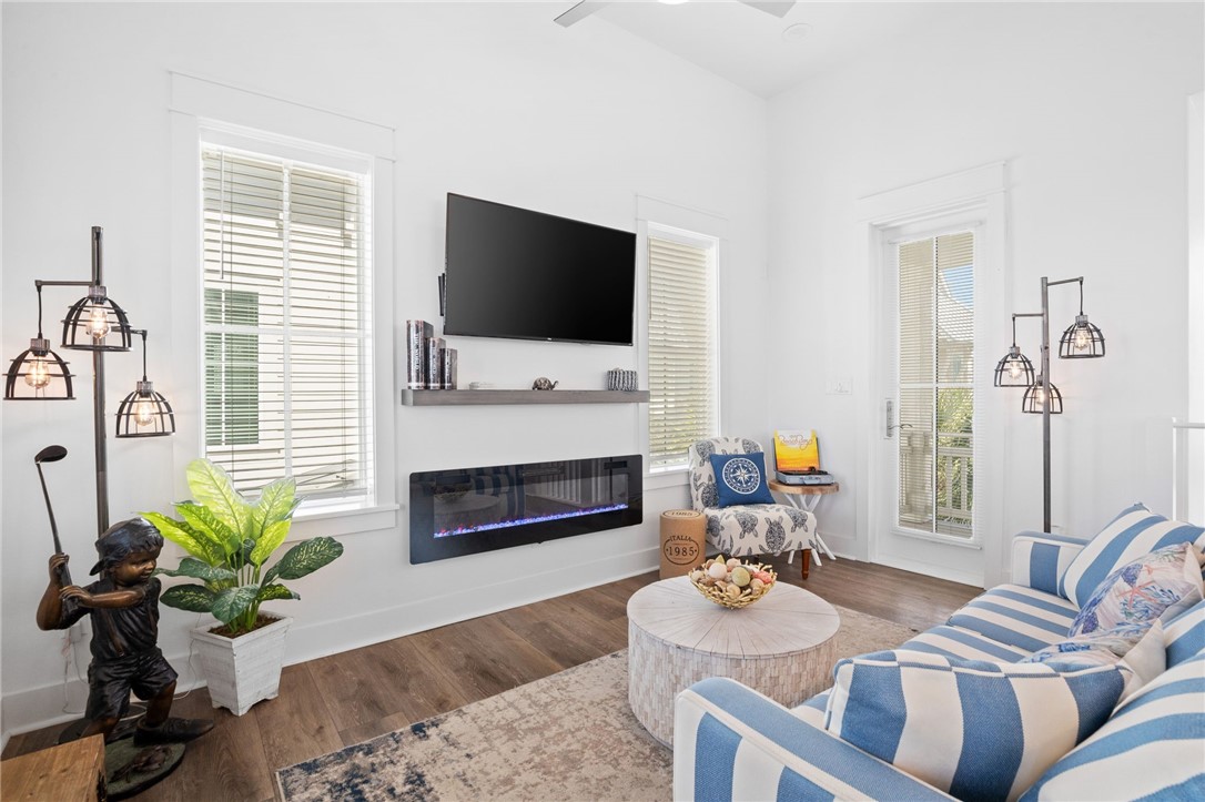 214 Sunset Ave 6