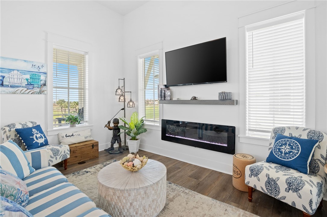 214 Sunset Ave 6