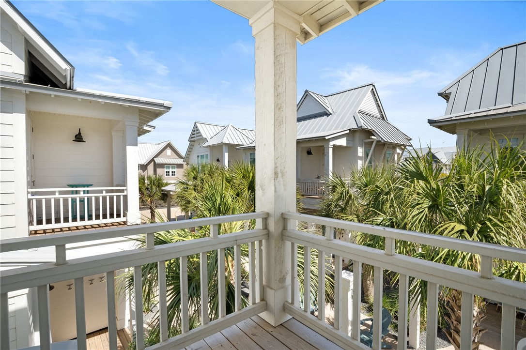 214 Sunset Ave 6
