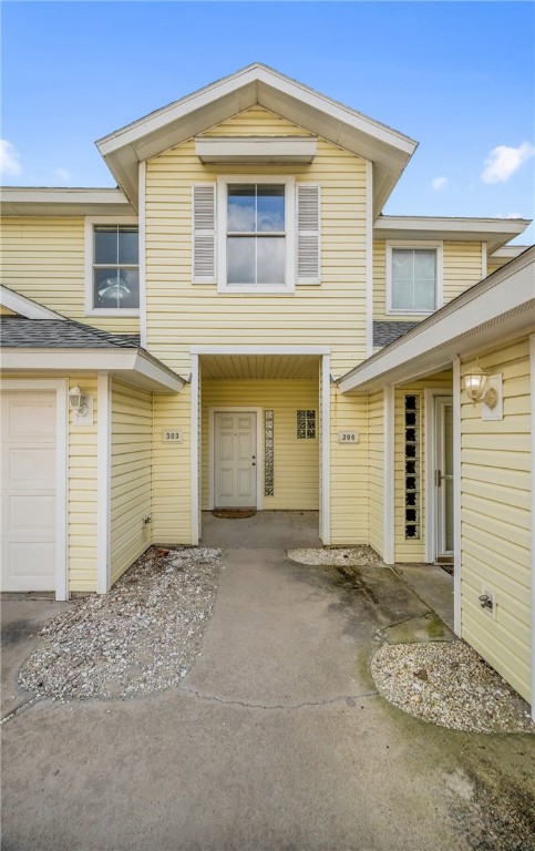 15110 Leeward Dr 303