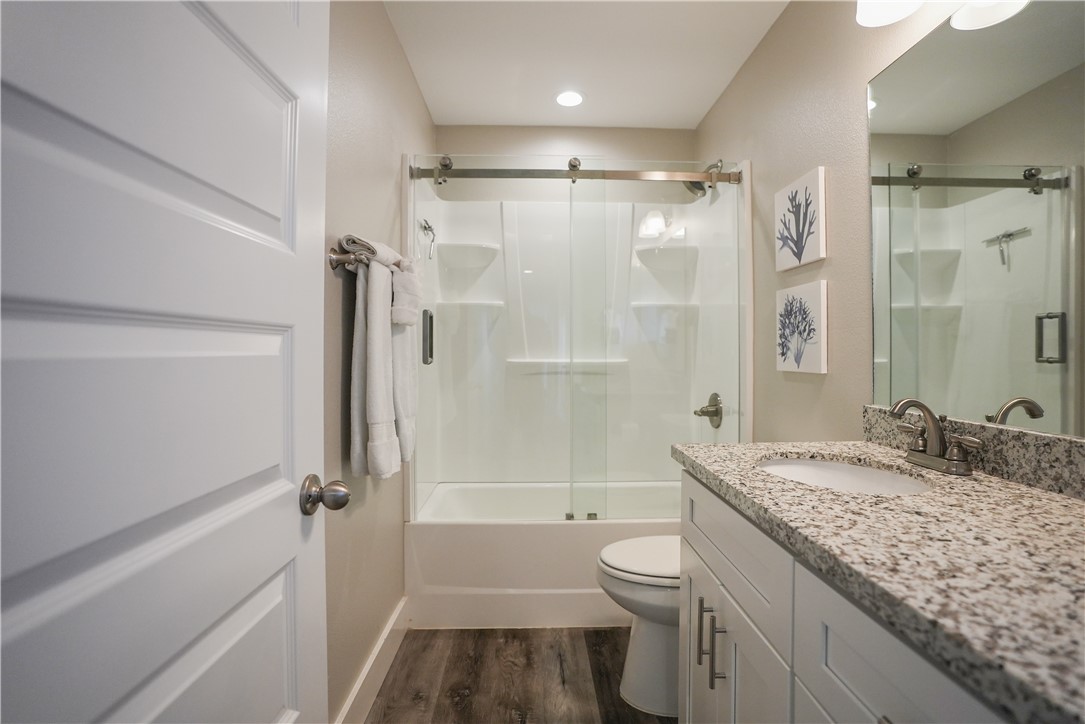1107 Eleventh G#52