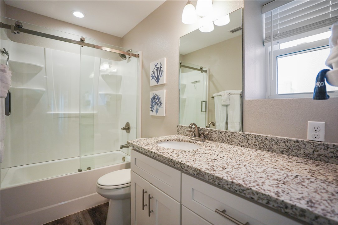 1107 Eleventh G#52