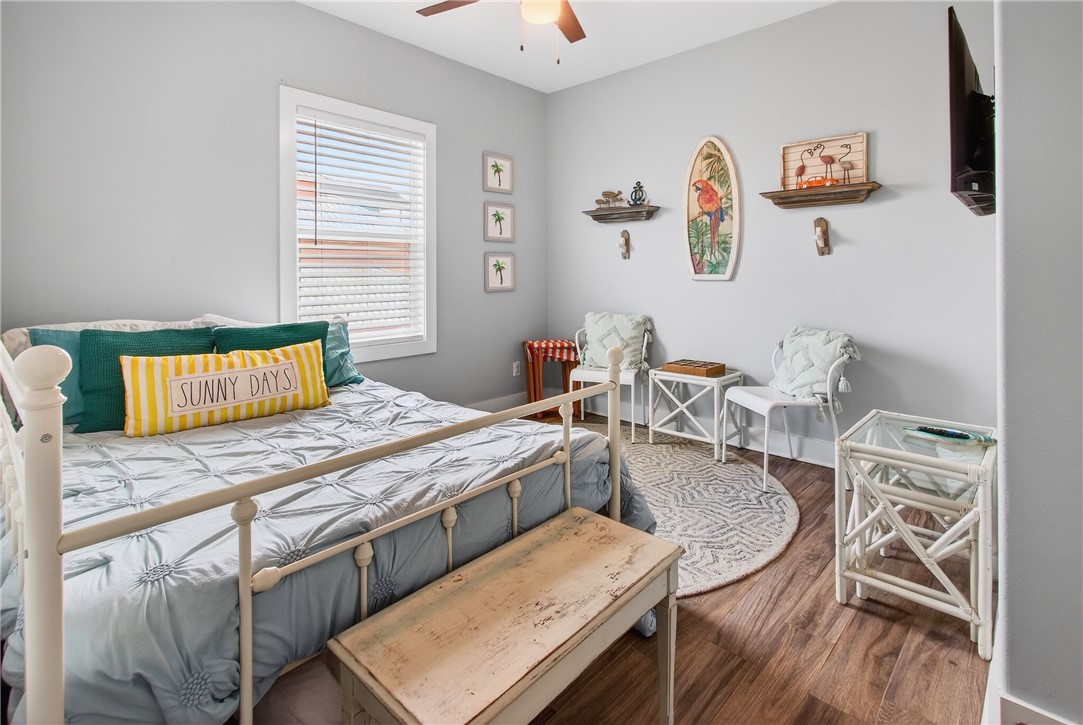 162 La Concha Blvd 41